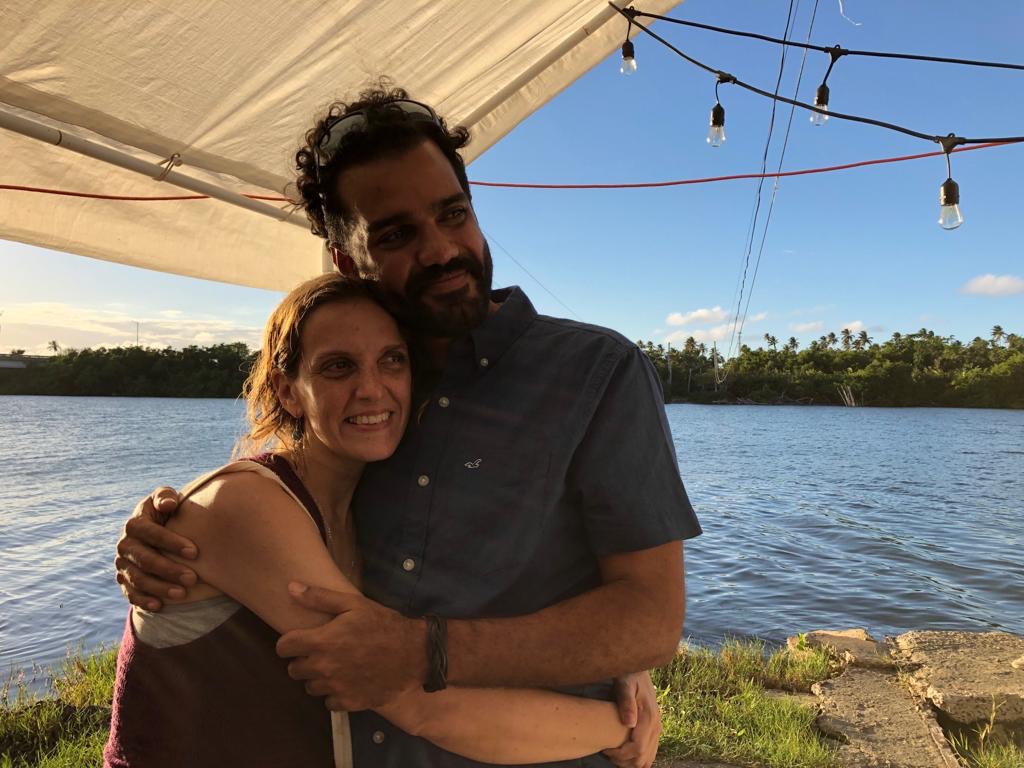Andres Santos, miembro de el Colectivo El Ancón y fundador de Deporte Sustentable en Puerto Rico, y su esposa Vanessa Raquel Arjona Reichard.
