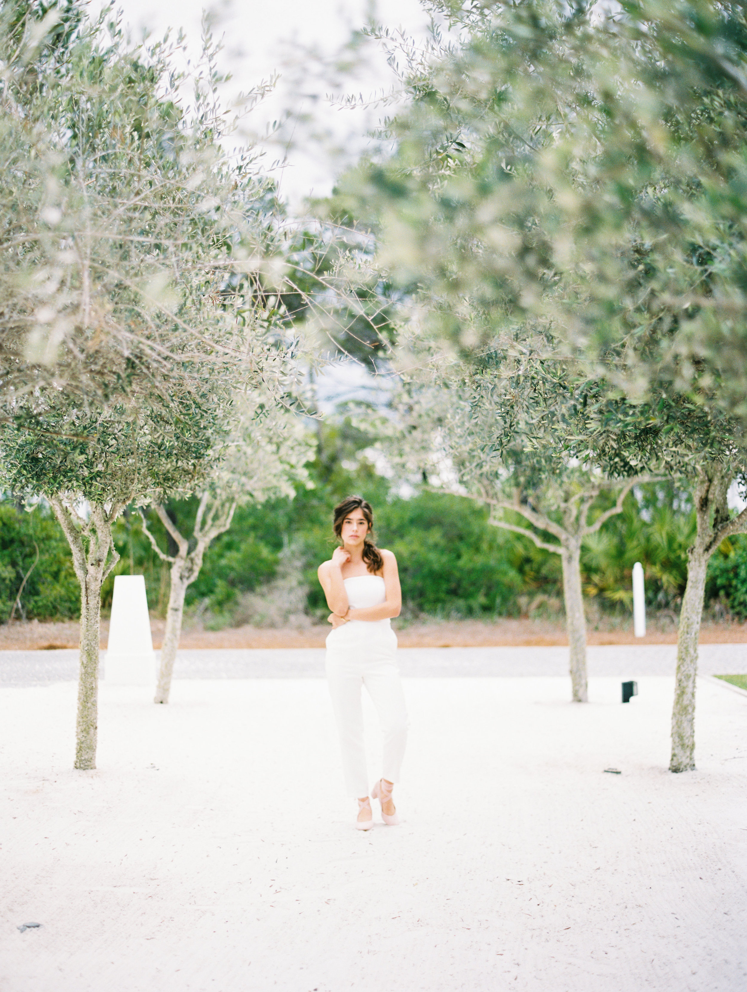 LaurenKinsey-JessicaSloane-JessicaZimmerman-GreeceWeddingPhotographer-Unearthing.tc-13.JPG