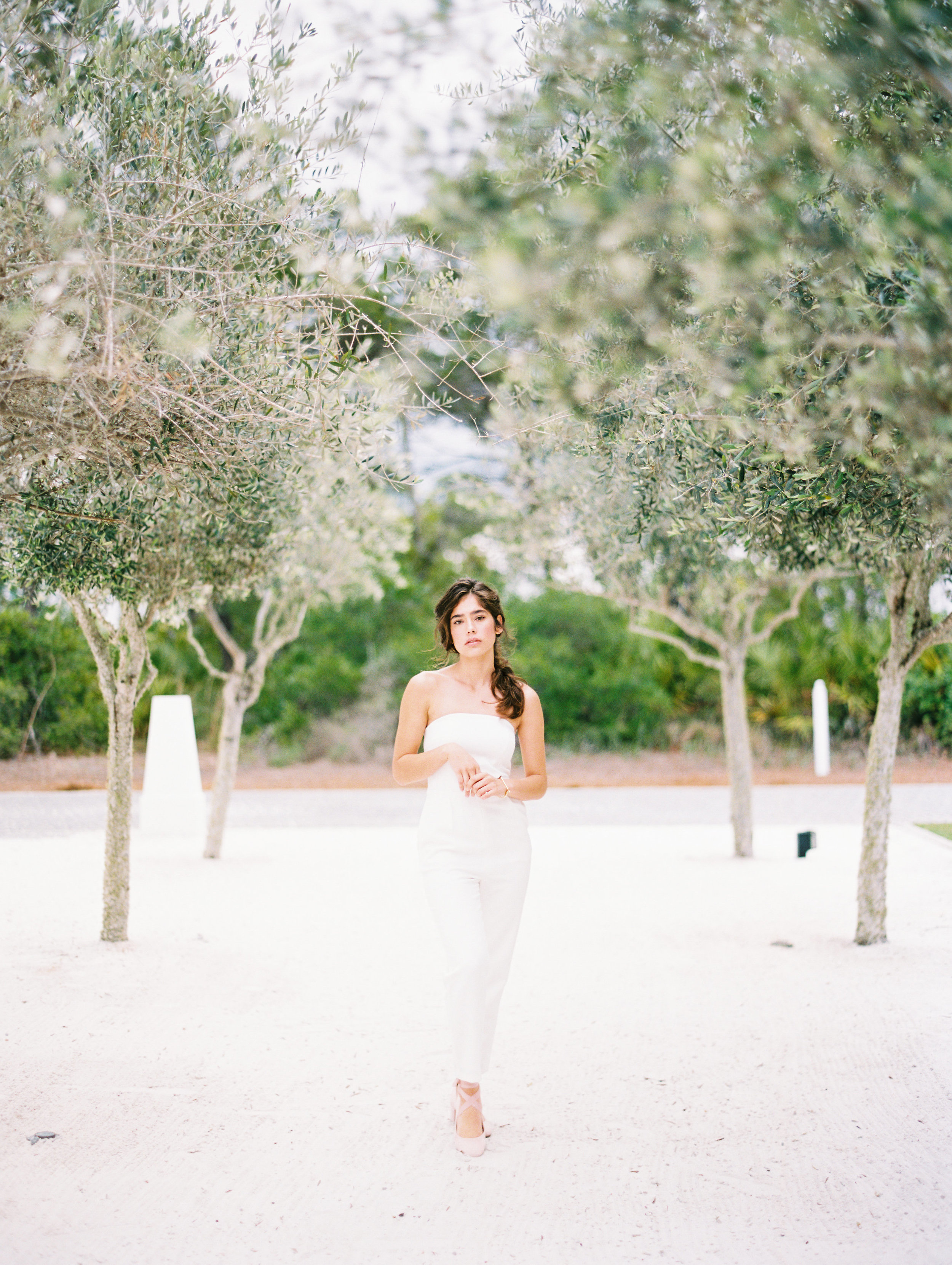 LaurenKinsey-JessicaSloane-JessicaZimmerman-GreeceWeddingPhotographer-Unearthing.tc-15.JPG