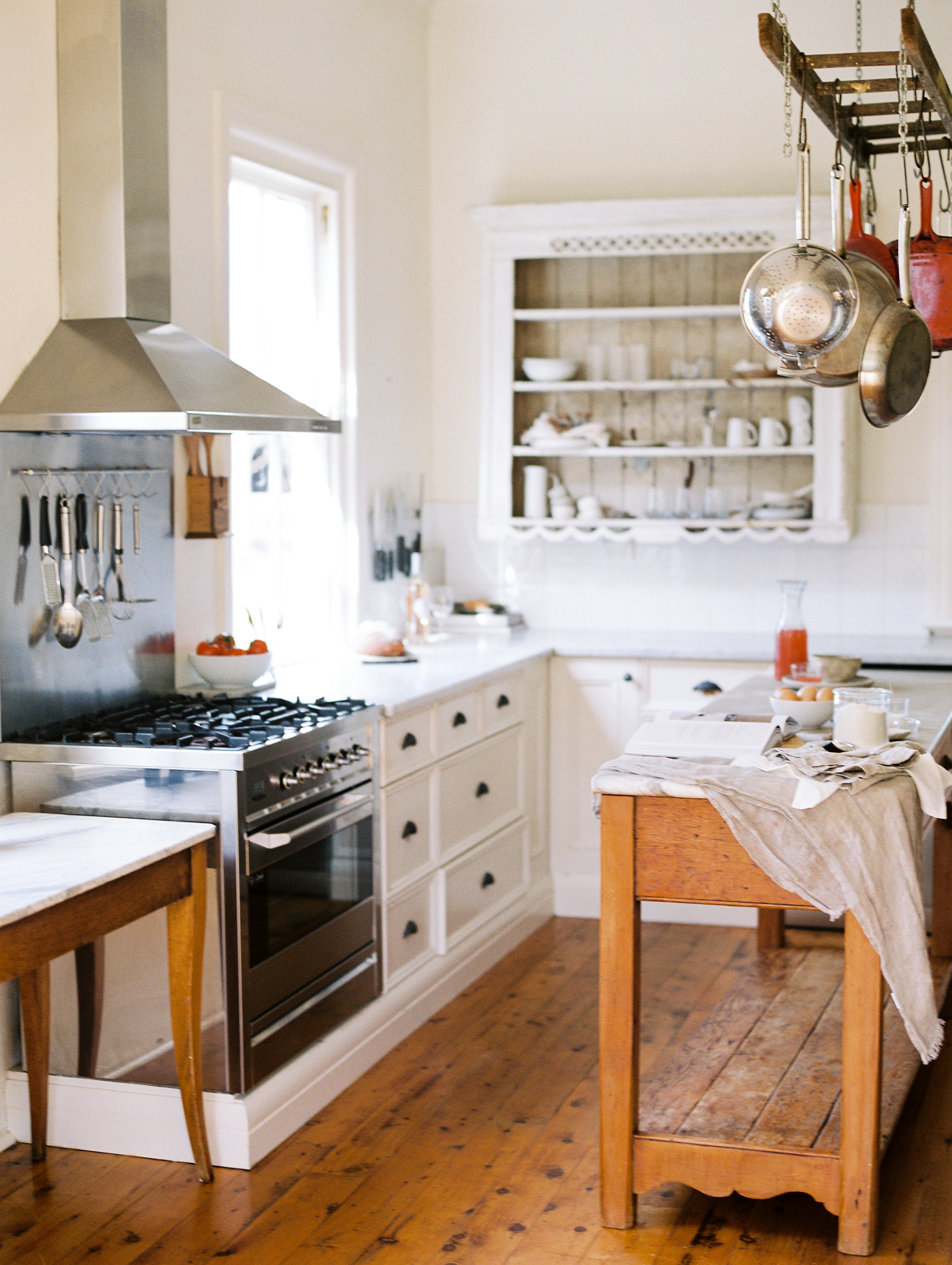 sandra-chau-stylist-fine-art-brand-shoot-homeinspiration-propstyling-lifestyle-unearthingtc-3.jpg