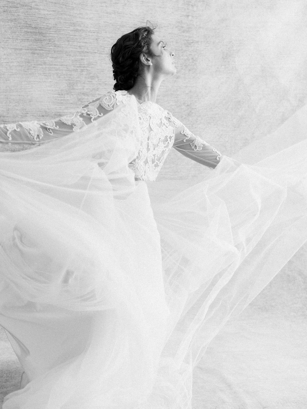 sandra-chau-stylist-fine-art-editorial-shoot-wedding-dress-lace-tule-sleeves-unearthingtc-1.jpg