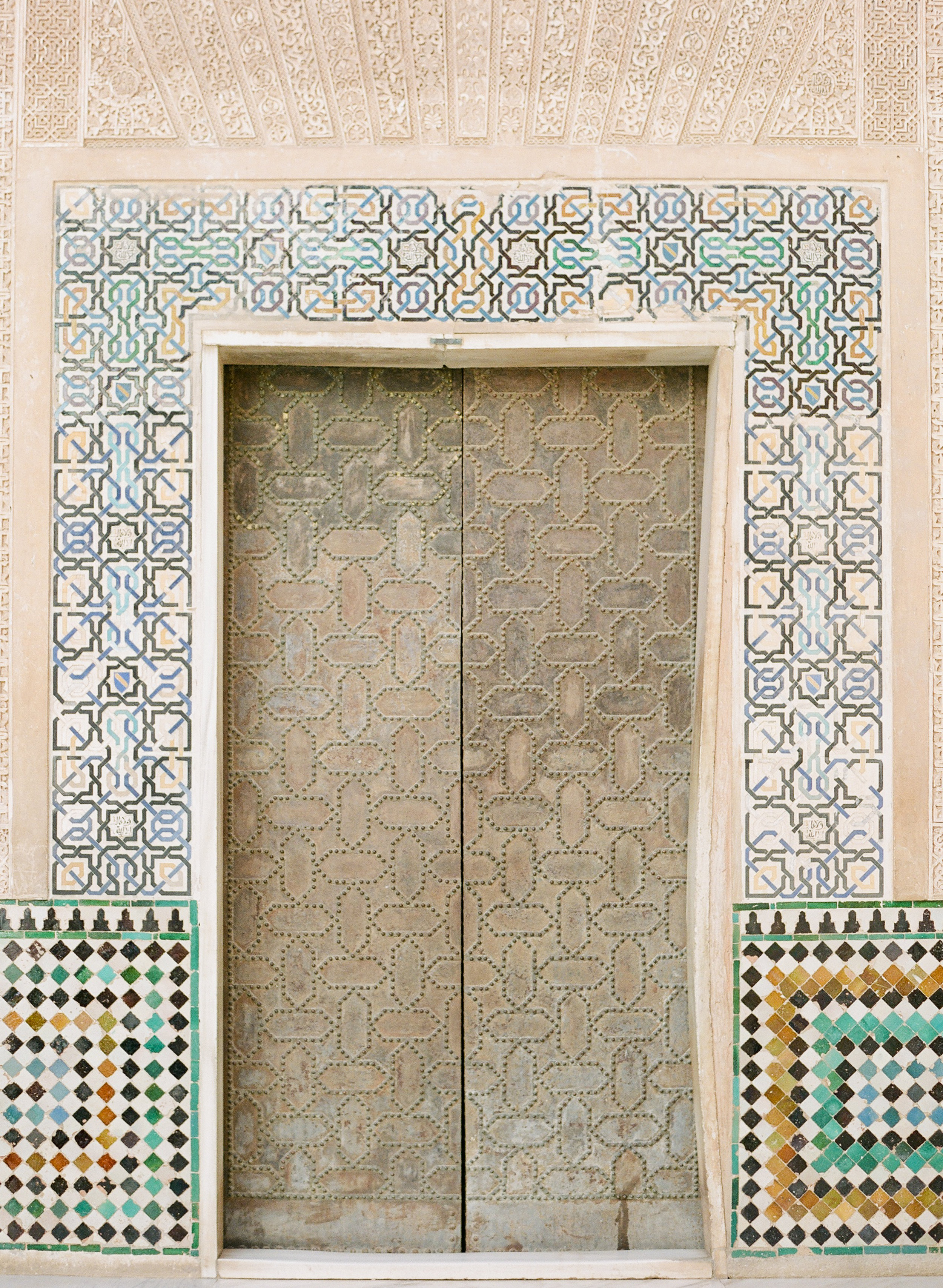 mollycarr-travel-destinationphotography-creativetravel-artists-filmphotography-unearthingtc-doors-doordesign-tiles.JPG