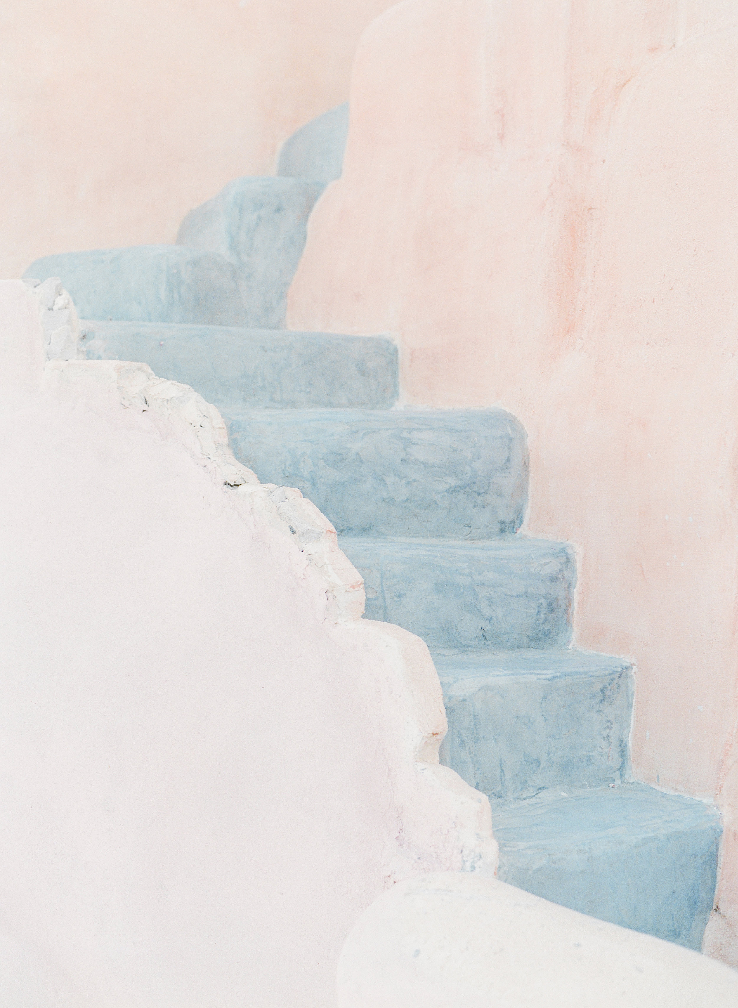 mollycarr-travel-destinationphotography-creativetravel-artists-filmphotography-unearthingtc-stairs-pastelcolors-colors-minimaldesign.JPG