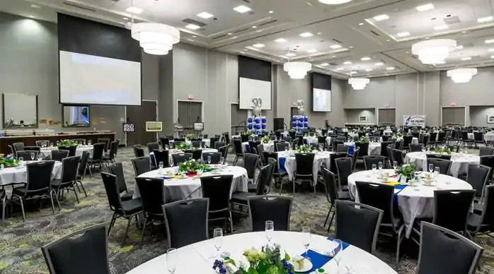 hiltongardeninn_salina.jpg