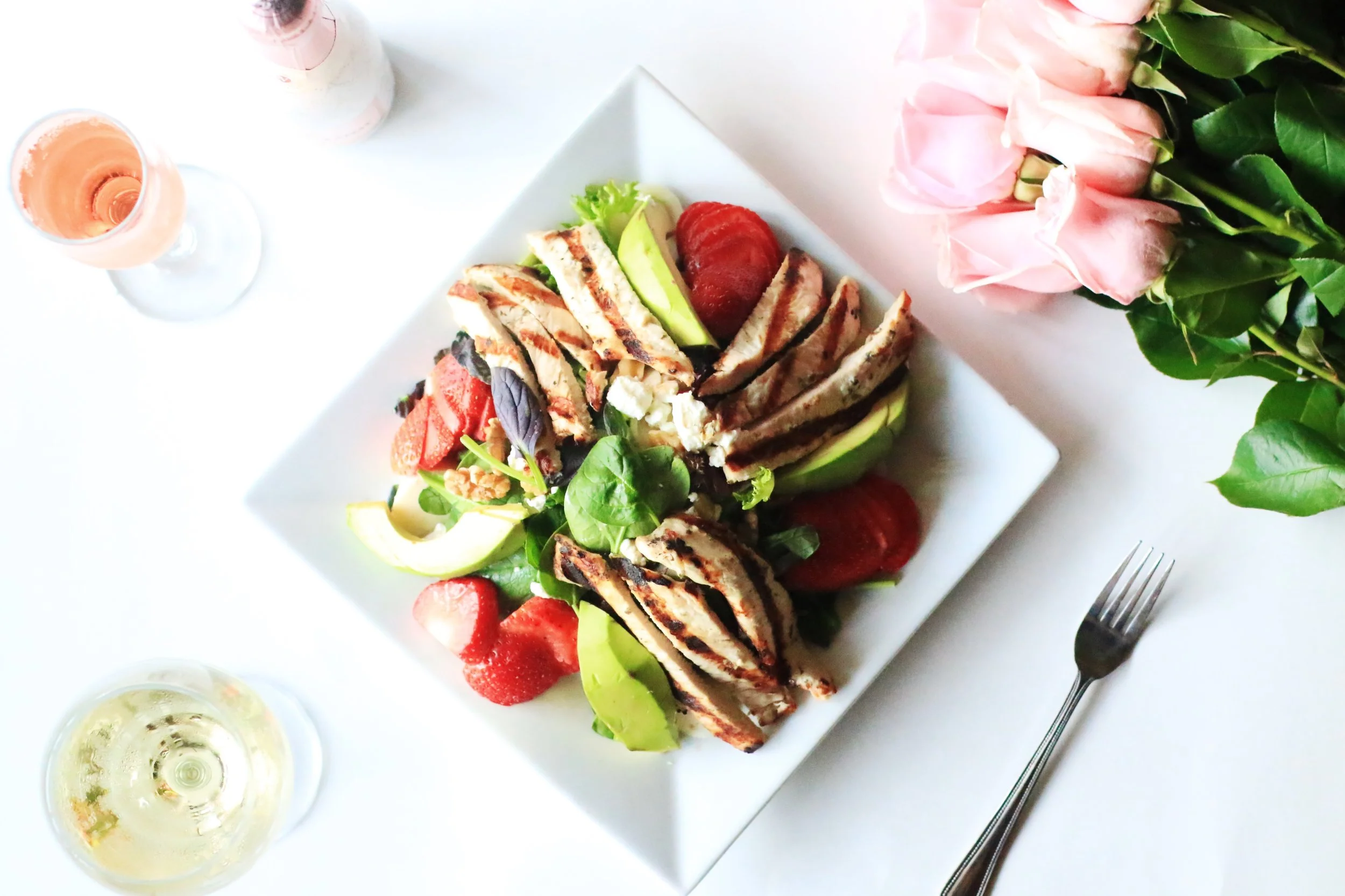 Summer Salad with Grilled Chicken 