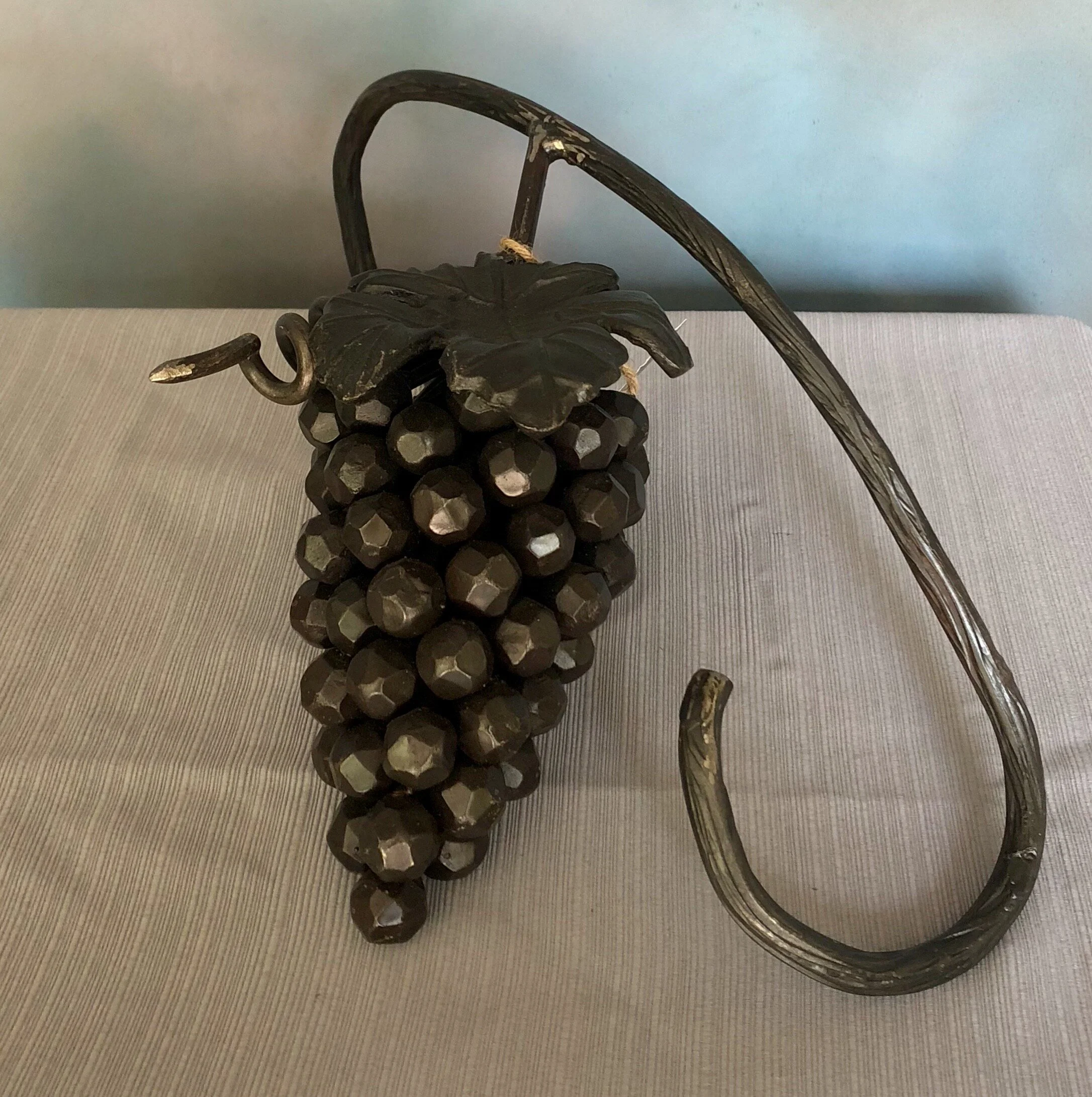 Grapes on a vine.JPG