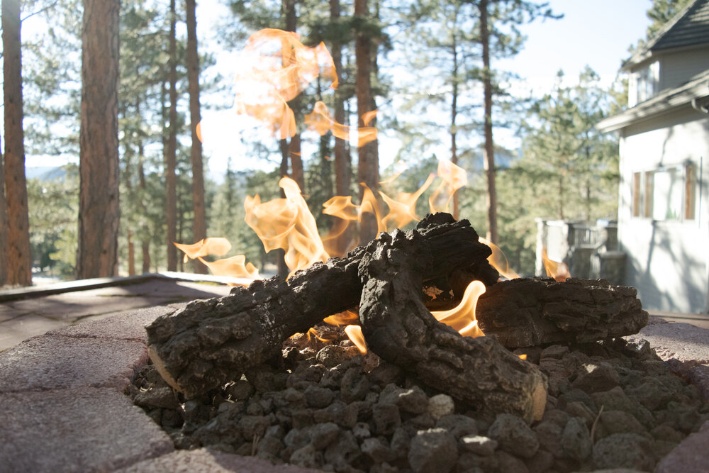 Outdoor Space With A Gas Fire Pit, How To Put Lava Rocks In Gas Fire Pit