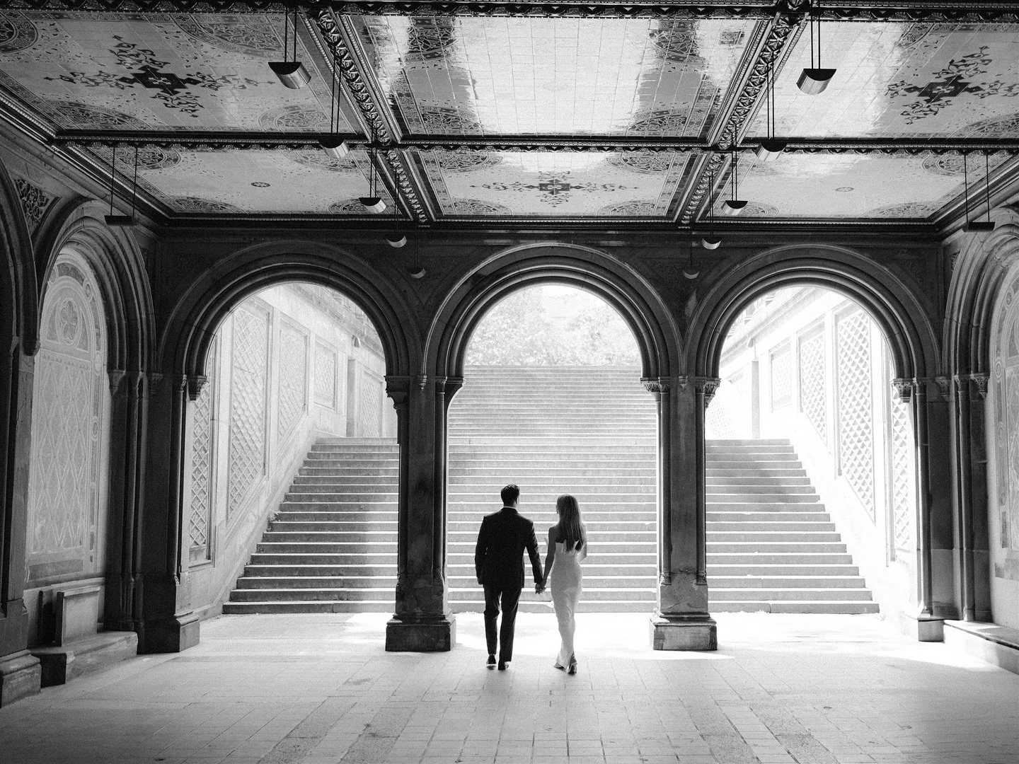 A Chuck &amp; Blair moment in Central Park 🪽