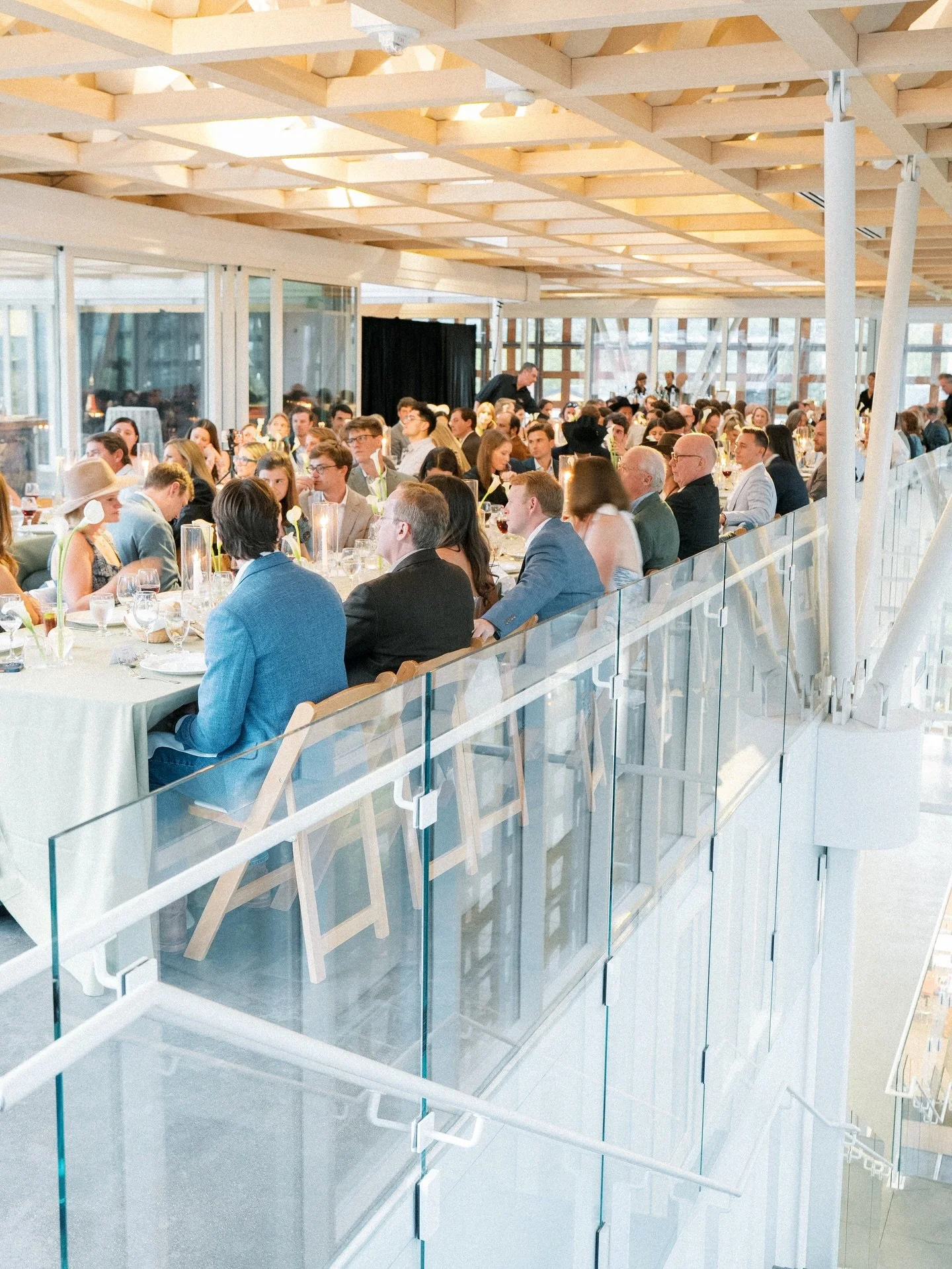 Ideal Friday night 🍂🍃 at the Aspen Art Museum