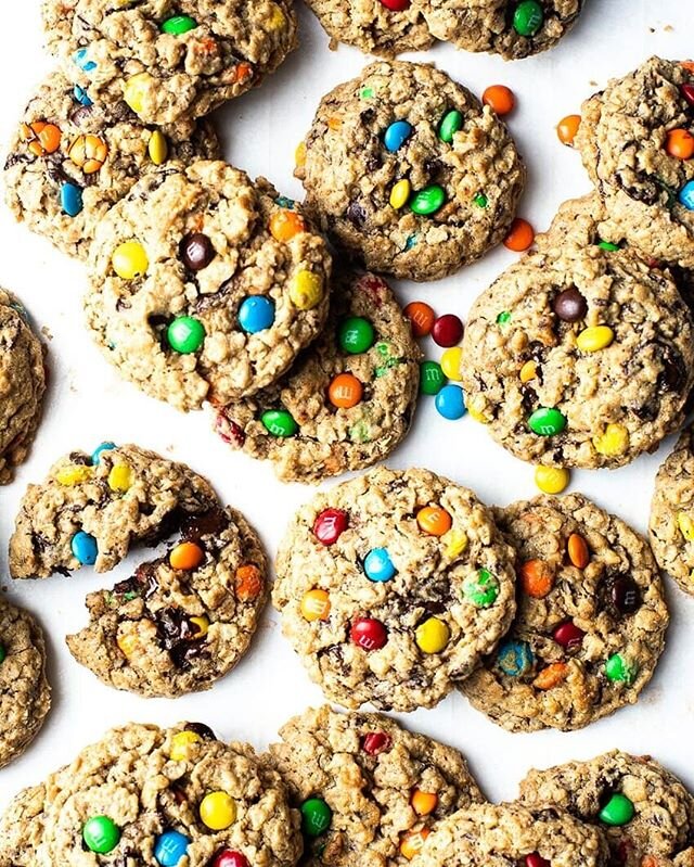 These soft and chewy Monster Cookies are my new obsession. They are made with peanut butter, oats, chopped dark chocolate, and M&amp;M&rsquo;s. They are the perfect little cookies packed with loads of flavors. Guaranteed, you&rsquo;ll have to hide th