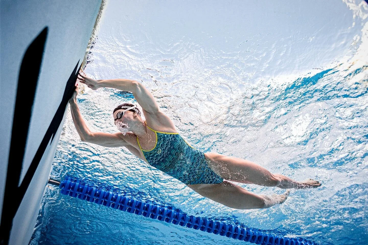 Turning point. ↪️

@kaatedouglass | @arenausa 🔥

#underwater #swimming #sportsphotography #femalephotographer