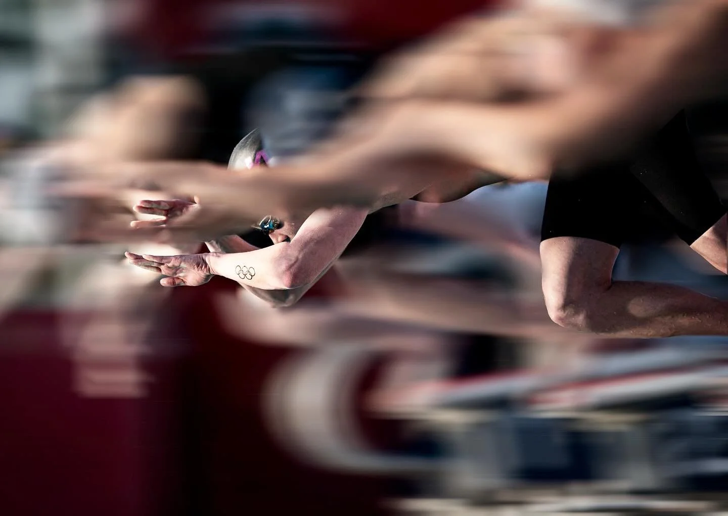 Ready and excited for some awesome things that are about to take off 👀 

#tyrproseries #usaswimming #photographerlife #staytuned