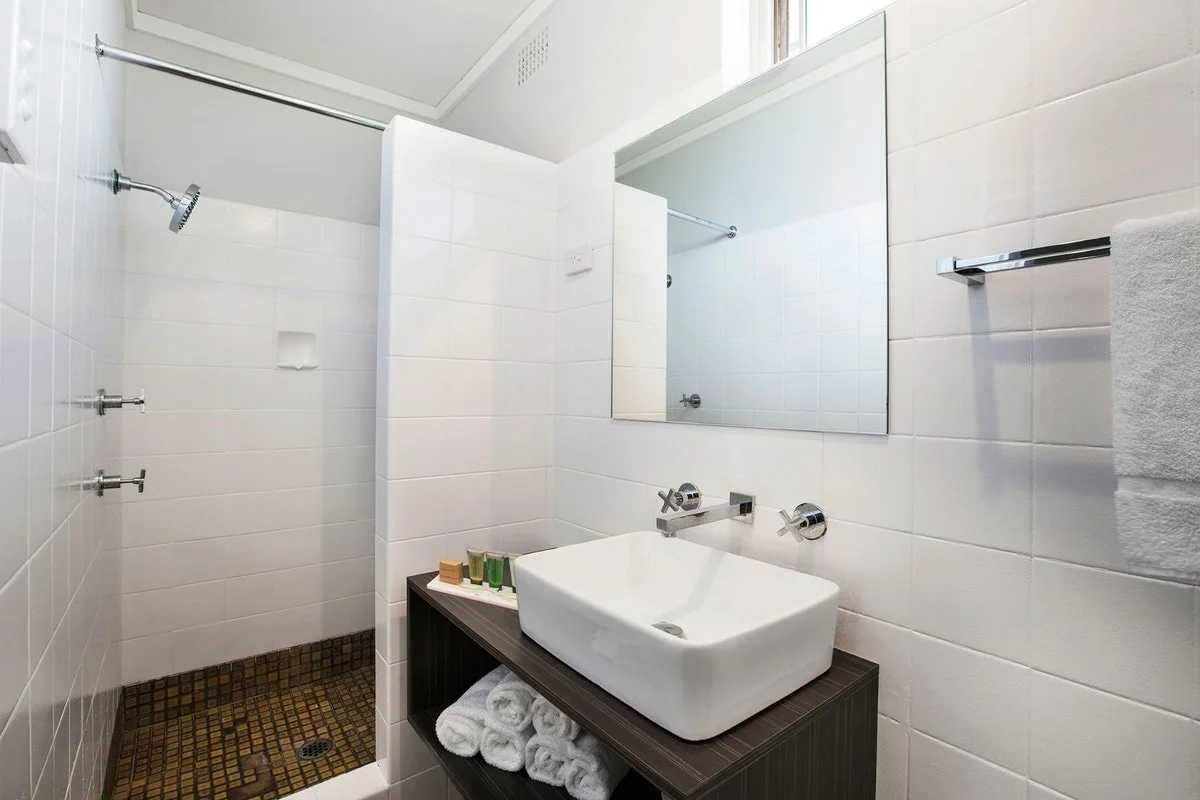 accommodation_in_outer-west-sydney-nsw (3).jpg