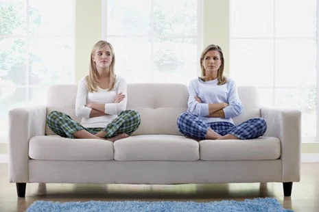 Mother-and-Teenage-Daughter-Mom-and-Daughter_thumb.jpg