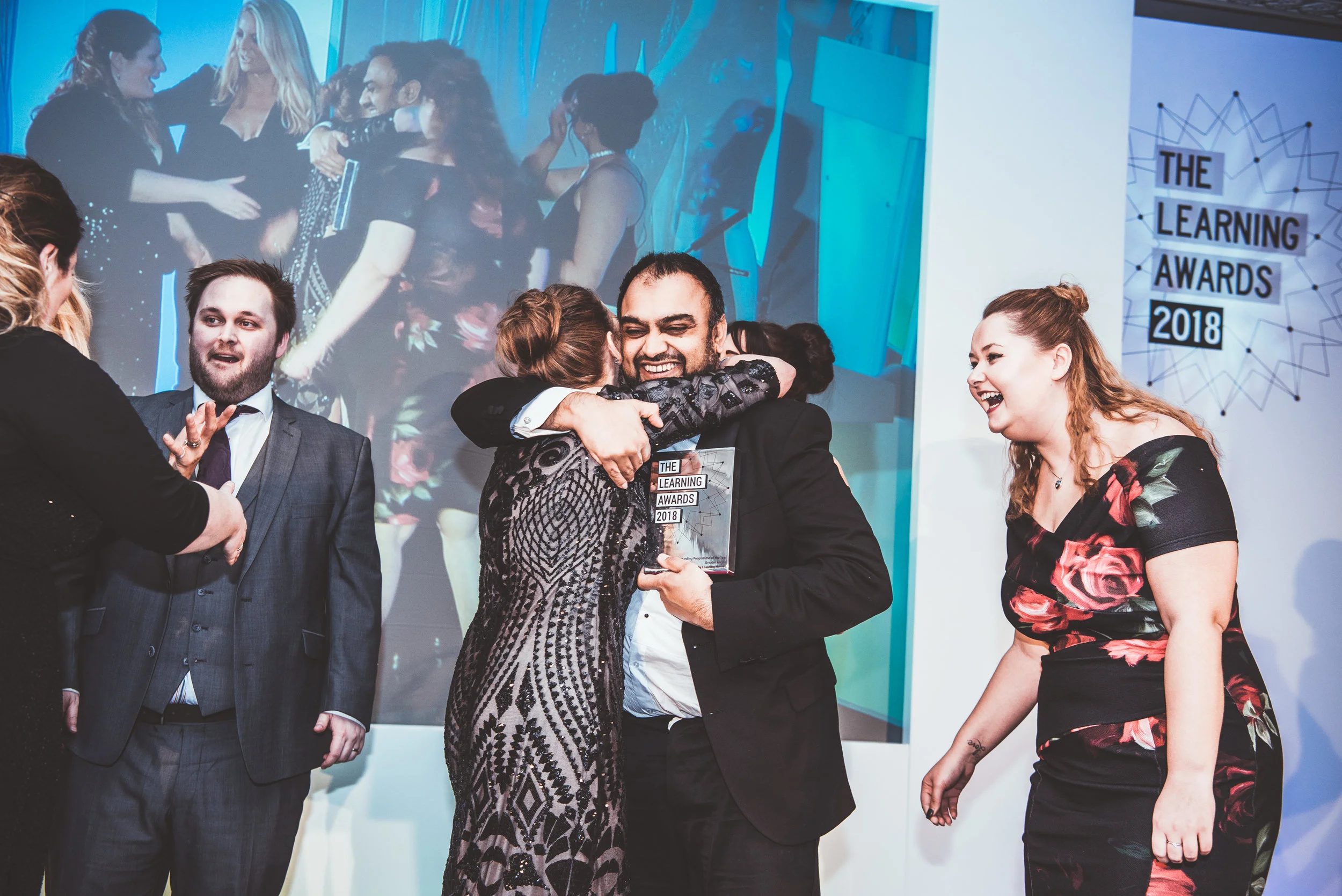 SHOTAWAY_GALA_AWARDS_21.jpg