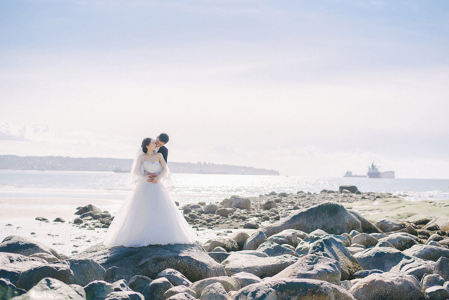 Stanley Park Beach Vancouver Pre-Wedding Photography