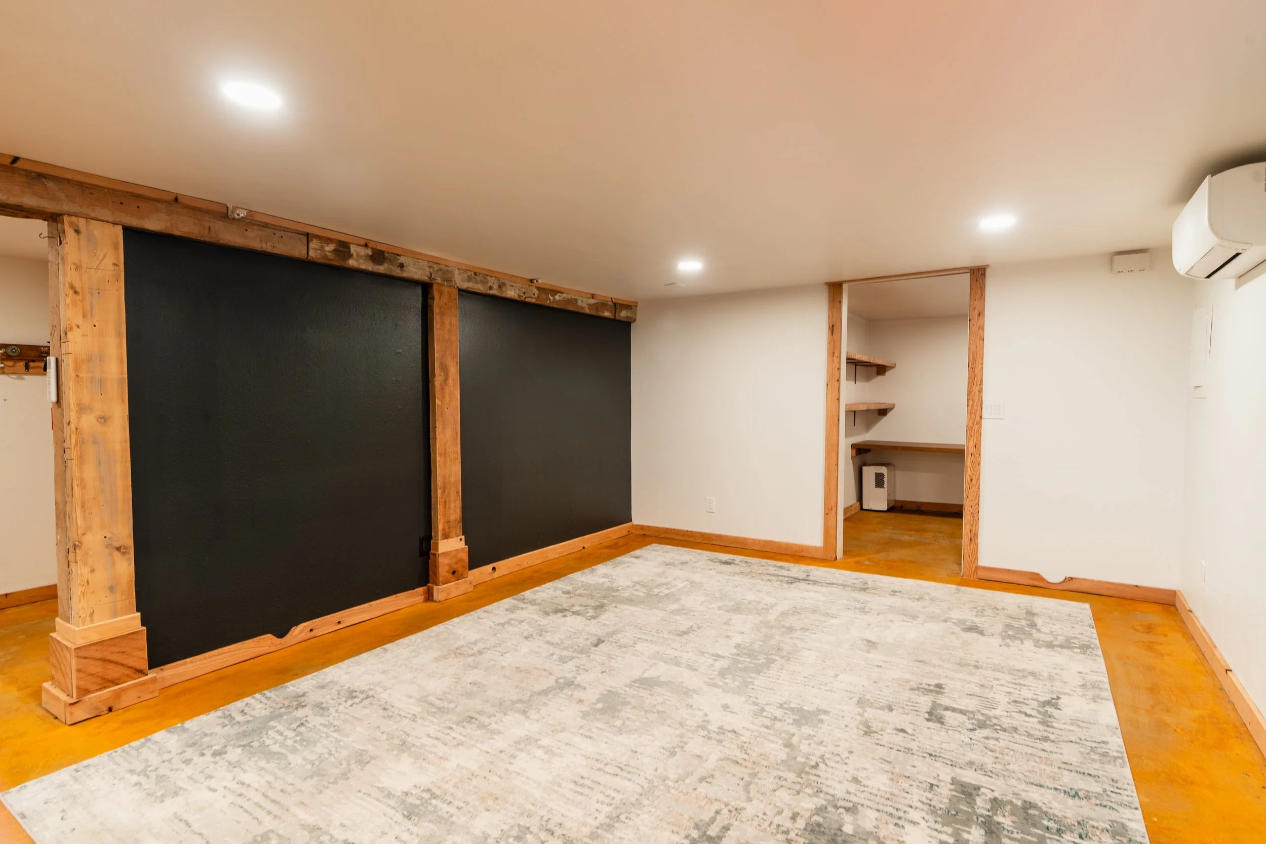 5.5-U1-Liv to Office.jpg