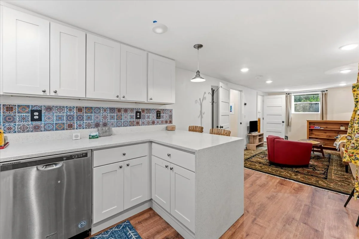 08-1830 N Kilpatrick St Unit B-130.jpg