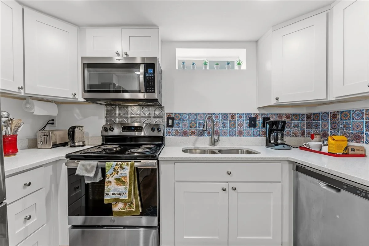 12-1830 N Kilpatrick St Unit B-128.jpg