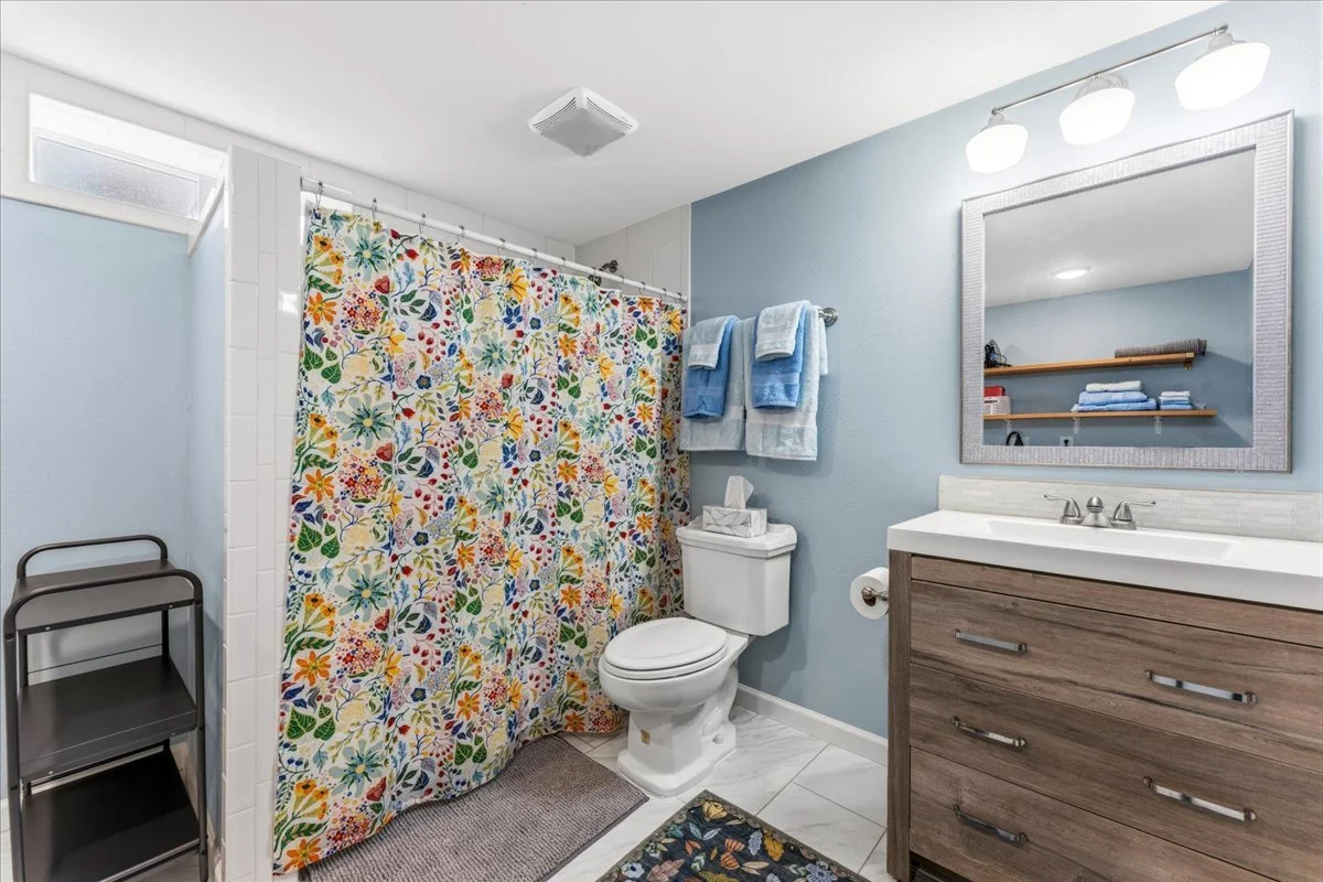 17-1830 N Kilpatrick St Unit B-134.jpg