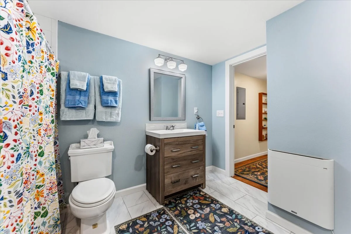 18-1830 N Kilpatrick St Unit B-135.jpg