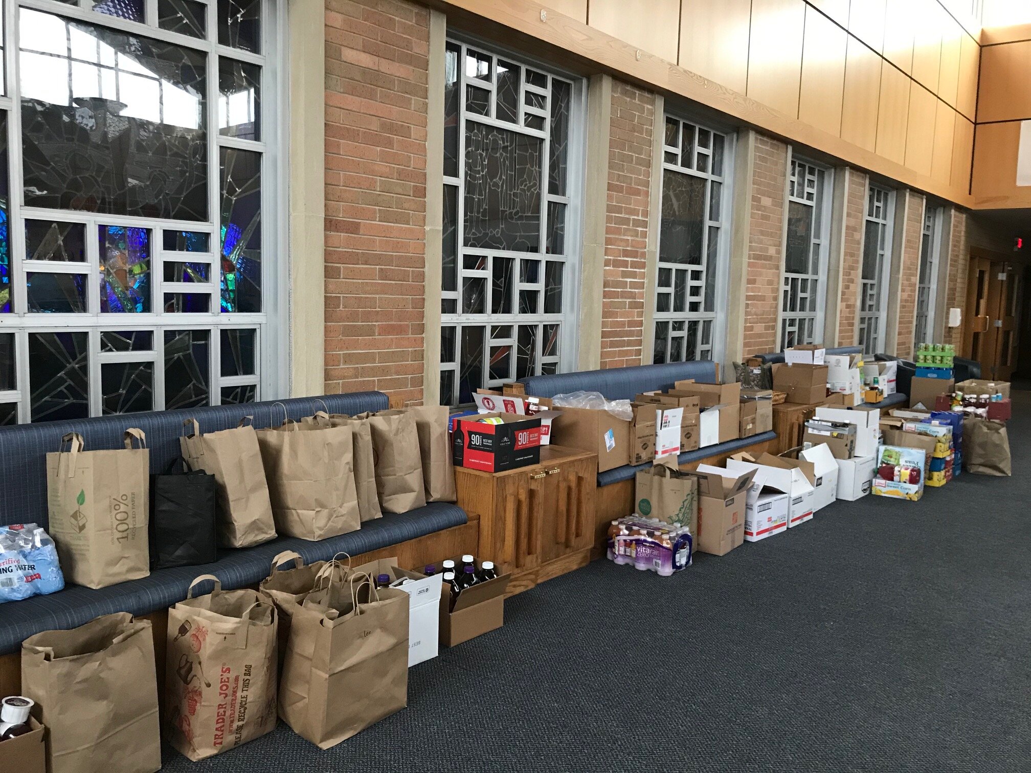 food drive 2.jpg