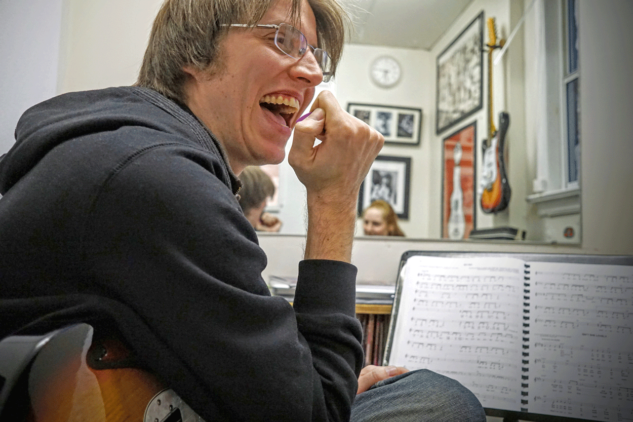 nick-laughing.png