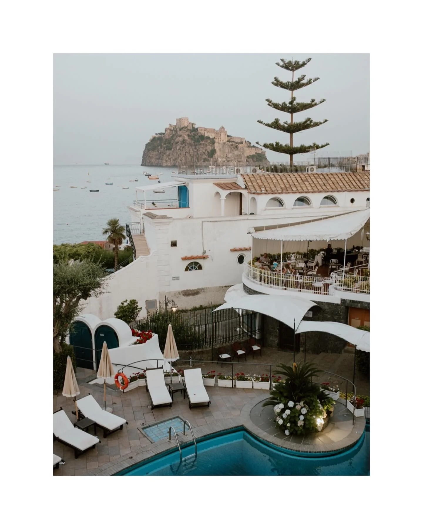 AB0B0382-0370-4BE7-8840-31CE2E2B1AA6