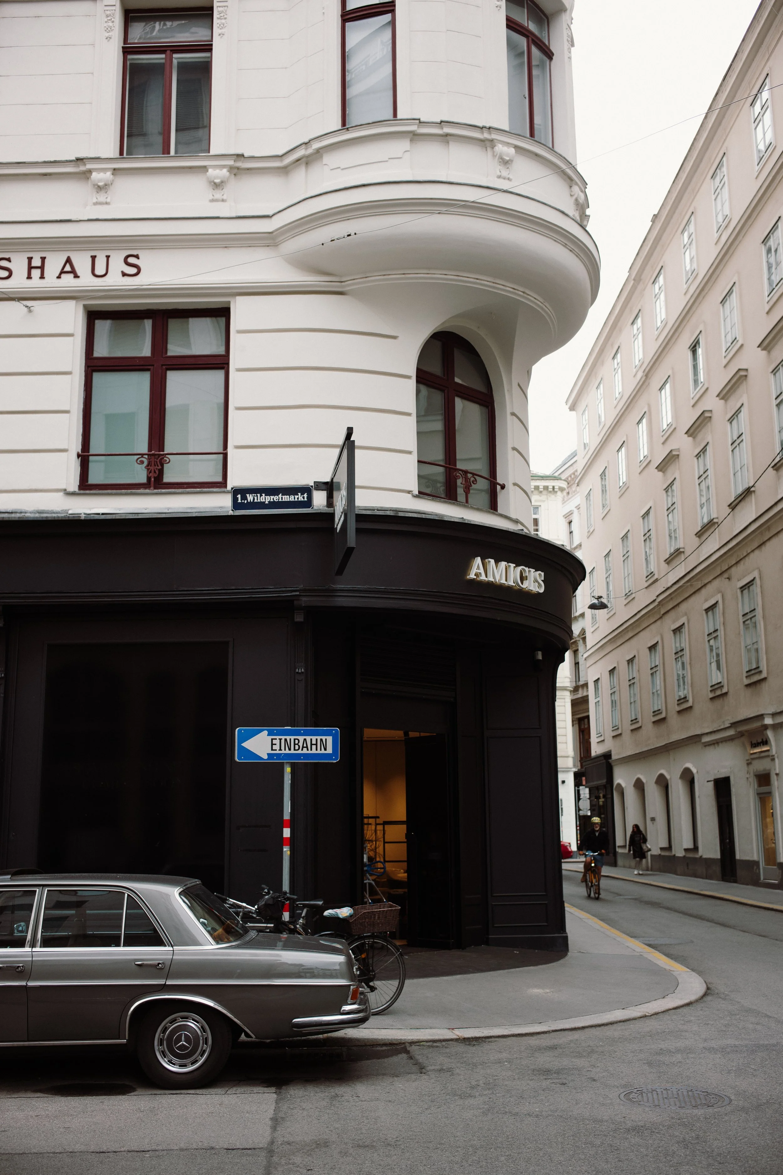 L1006205.jpg