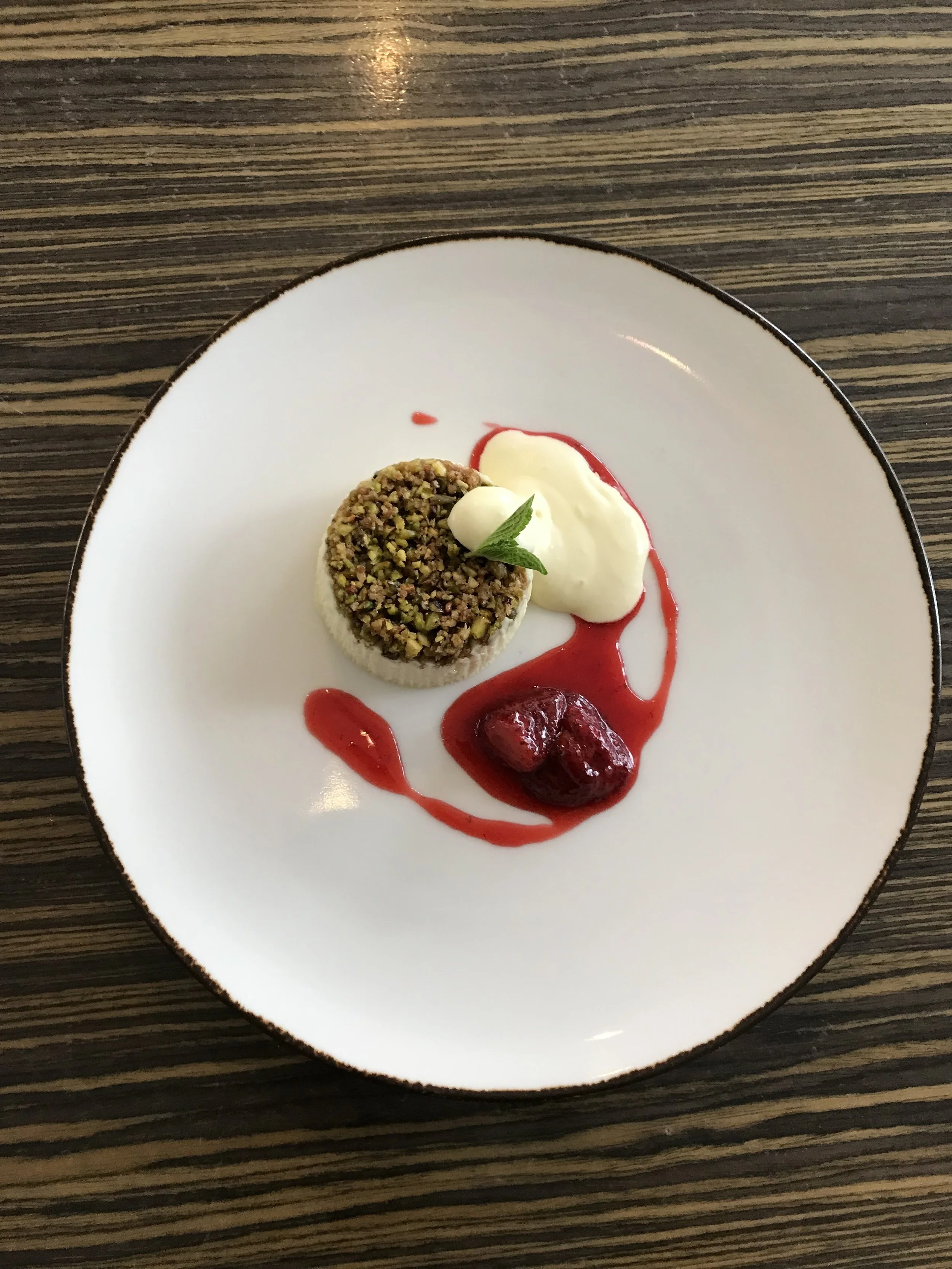 pistachio cheesecake