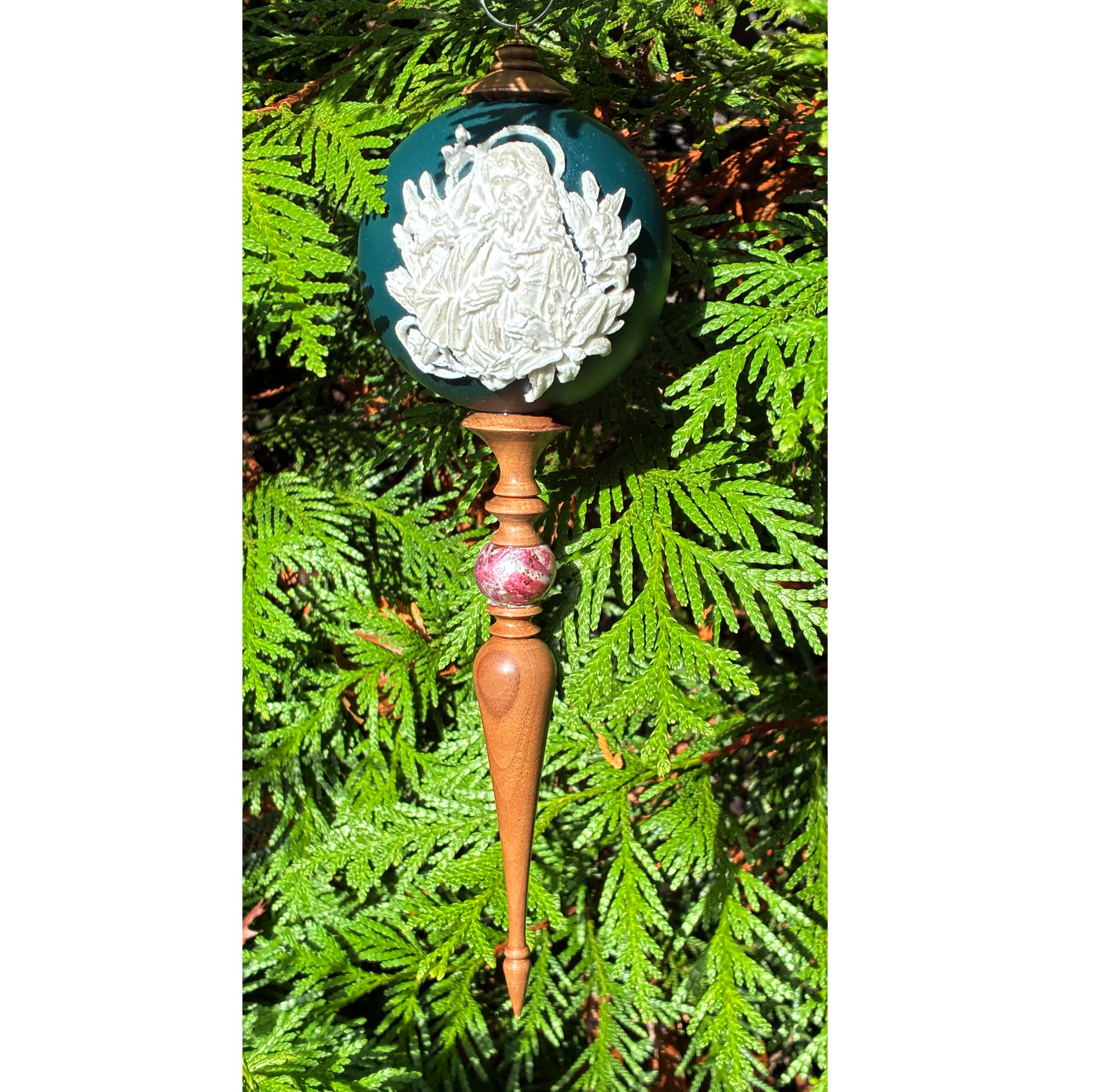 Sacred Heart tree.png