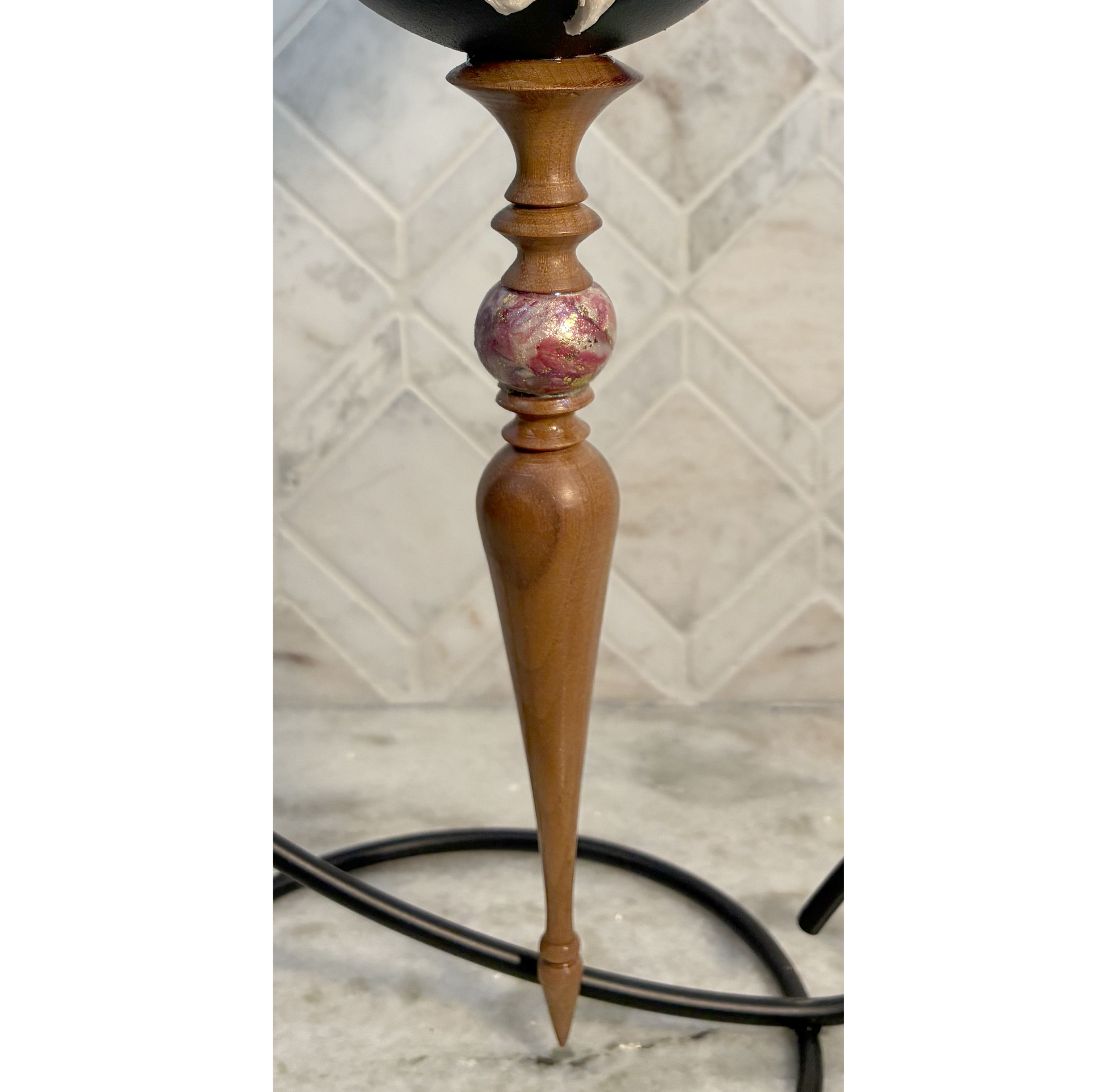 Sacred Heart finial.png
