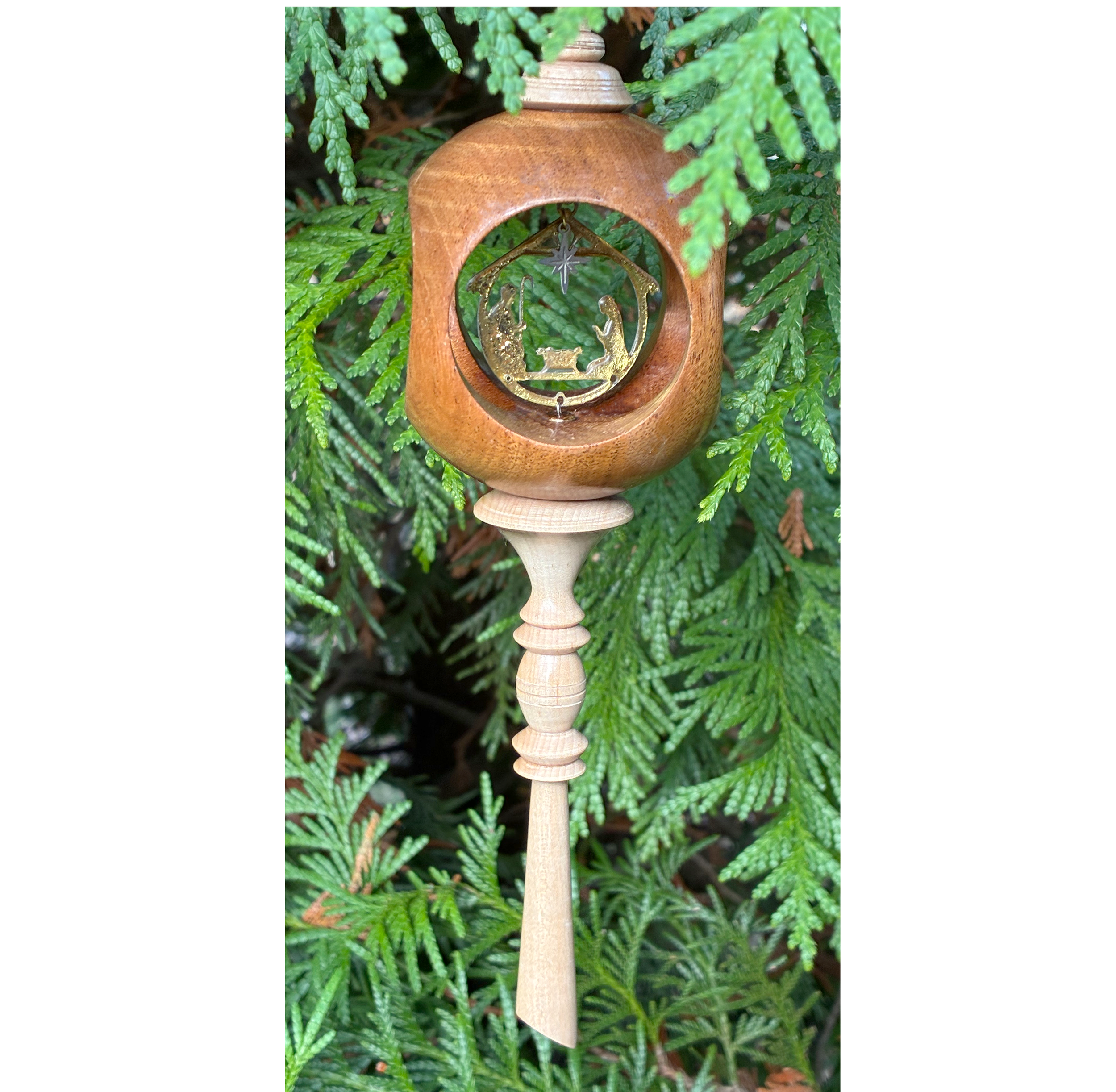 Wood Creche tree.png