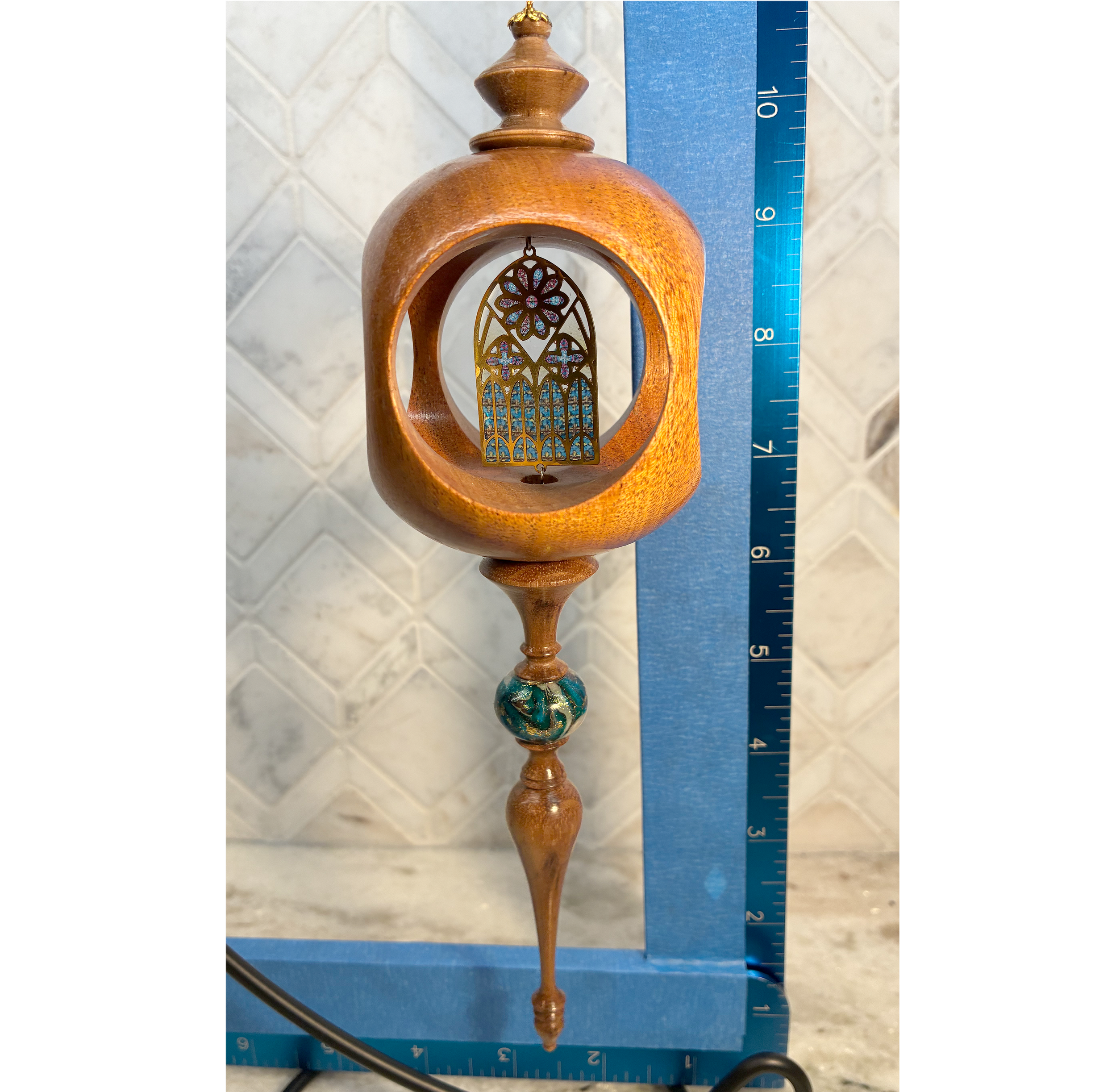 Wood Church Window meas.png