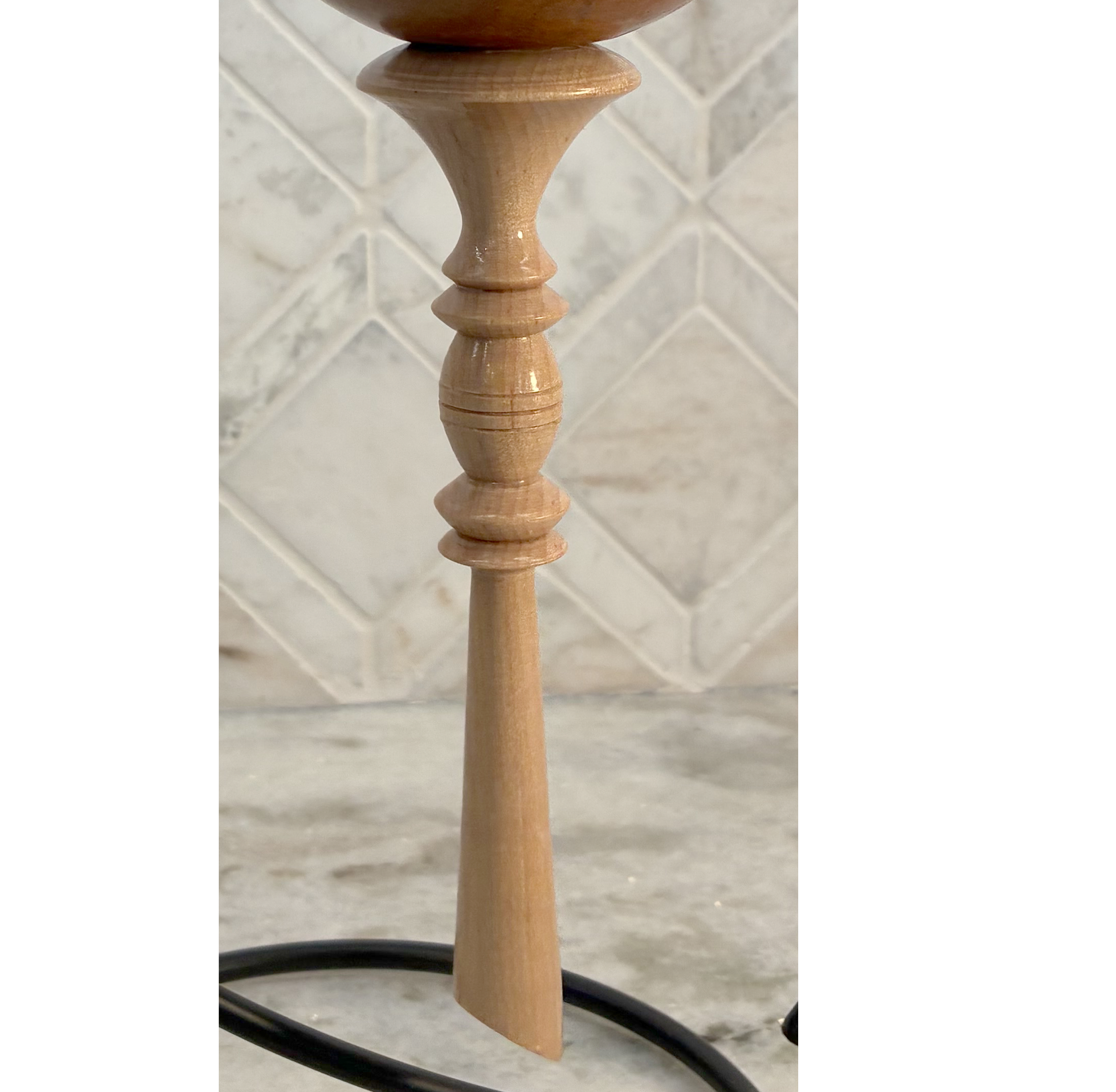 Wood Creche finial.png