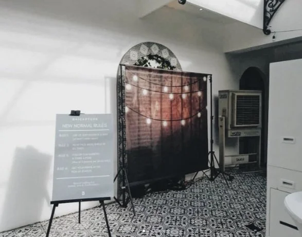 READY-MADE BACKDROPS