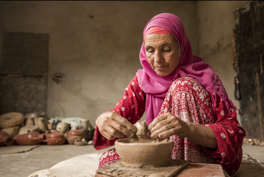 MEET Diaries Tunisia 2019 - Pottery Making - Ugo Mellone - Copy.PNG