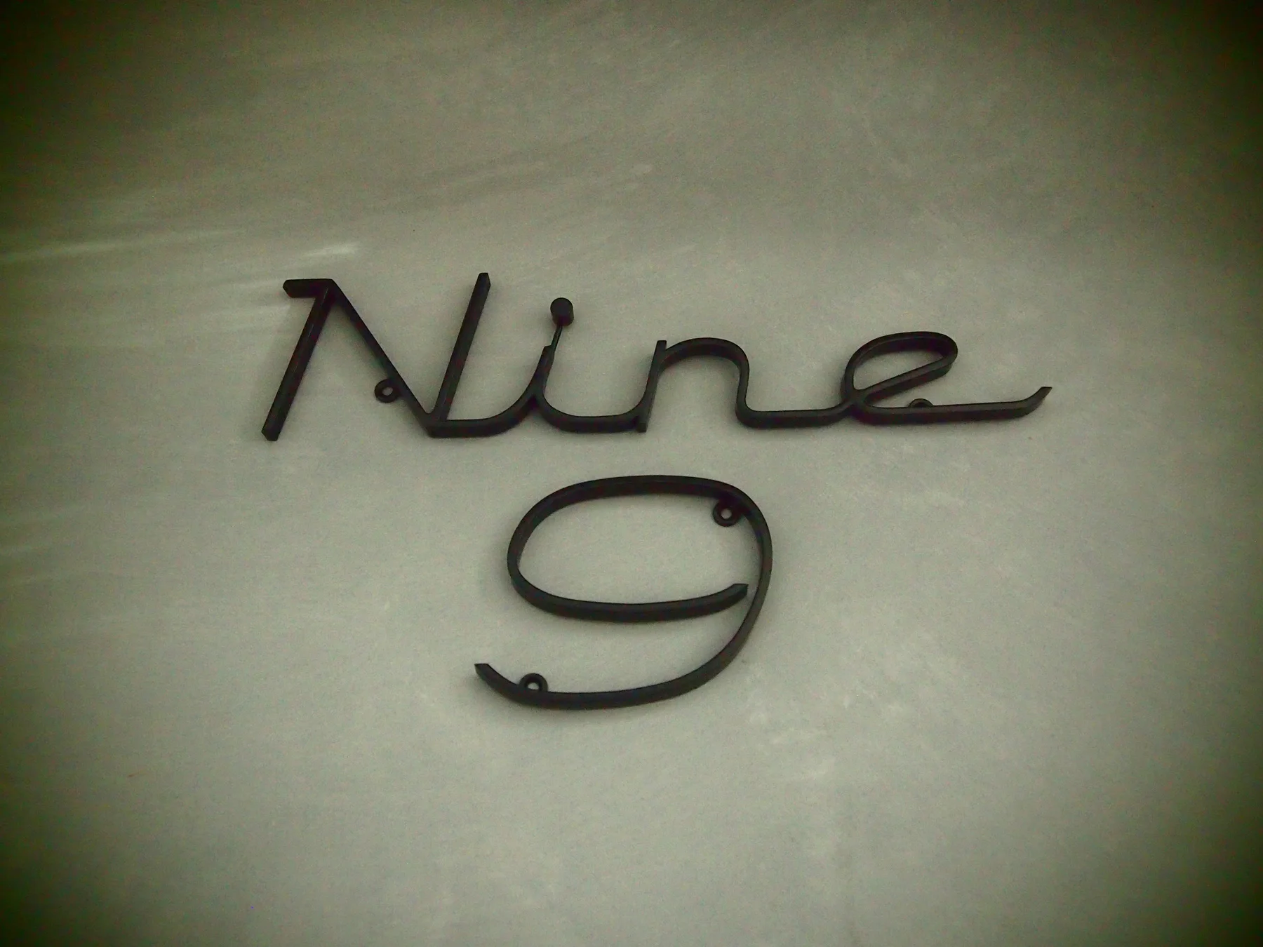 Lincoln-type-number-nine-black.jpg