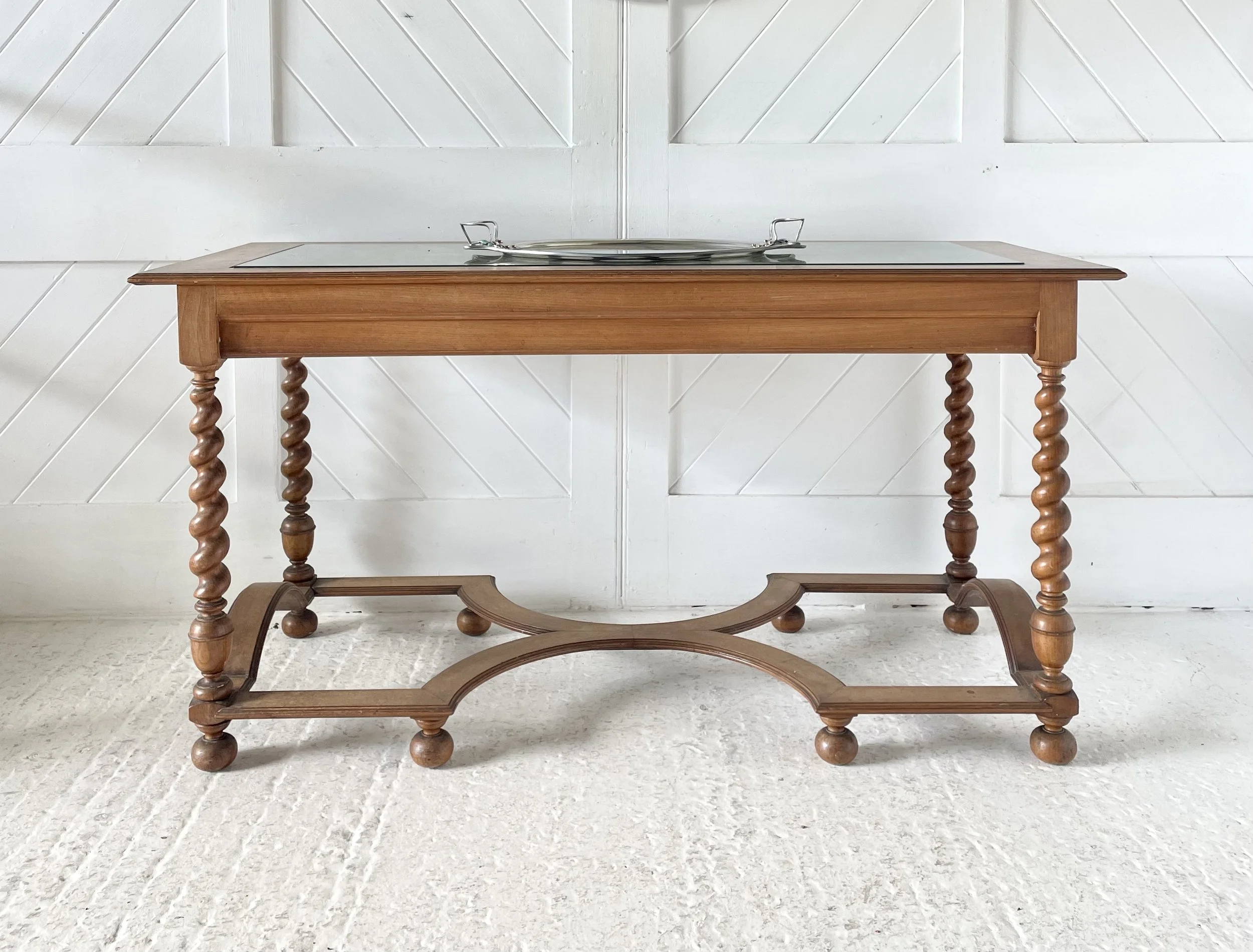 uuid=1BEFE0C5-22A0-48E4-BD75-747BF8DFFD47&code=001&library=1&type=1&mode=2&loc=true&cap=true.jpeg