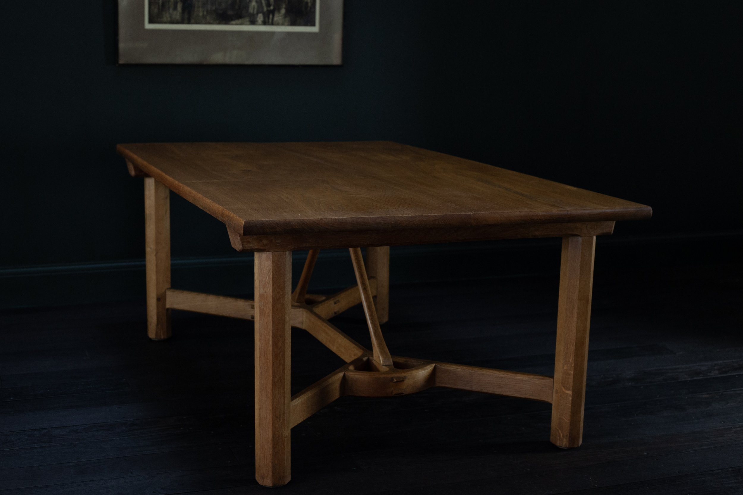 Hayrake-table-lupton-high-angle.jpg