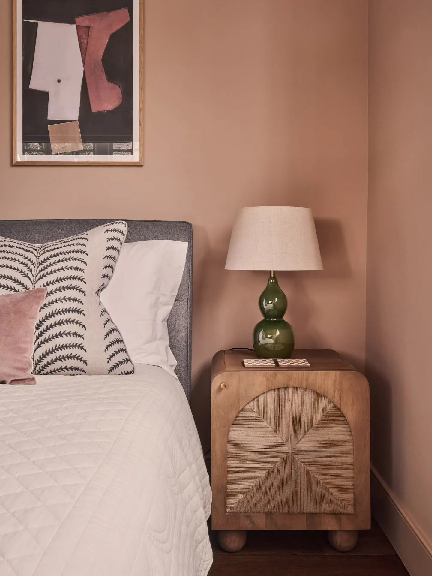 5 colours I can&rsquo;t stop thinking about ✨This post is a little shift away from my usual Colour of the Month and into something new...

I hope you're all relaxing to the max this Easter. In true Italian style, we've spent the weekend eating, bakin