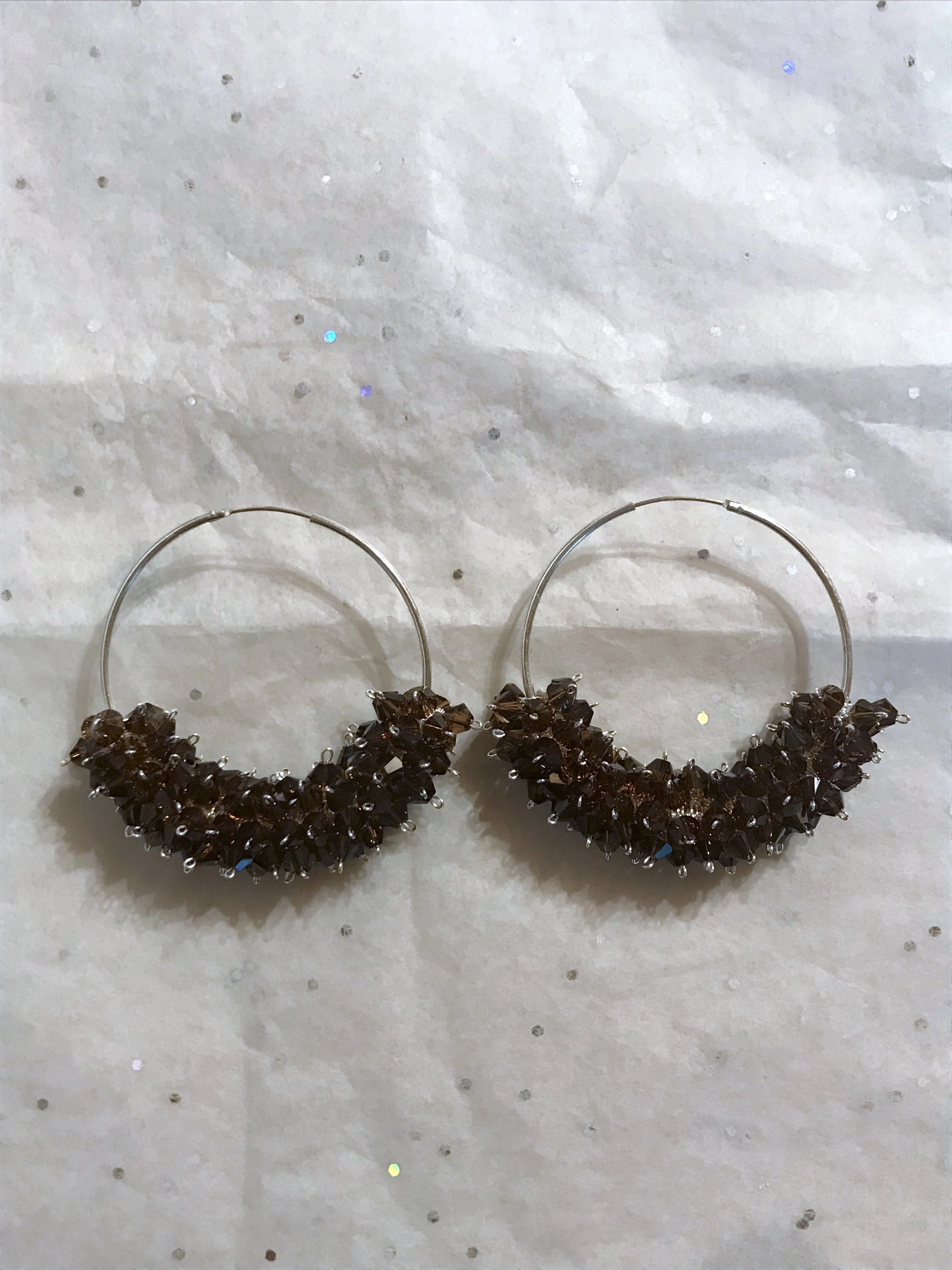 QUEEN BEE, dark n dusty, silver 