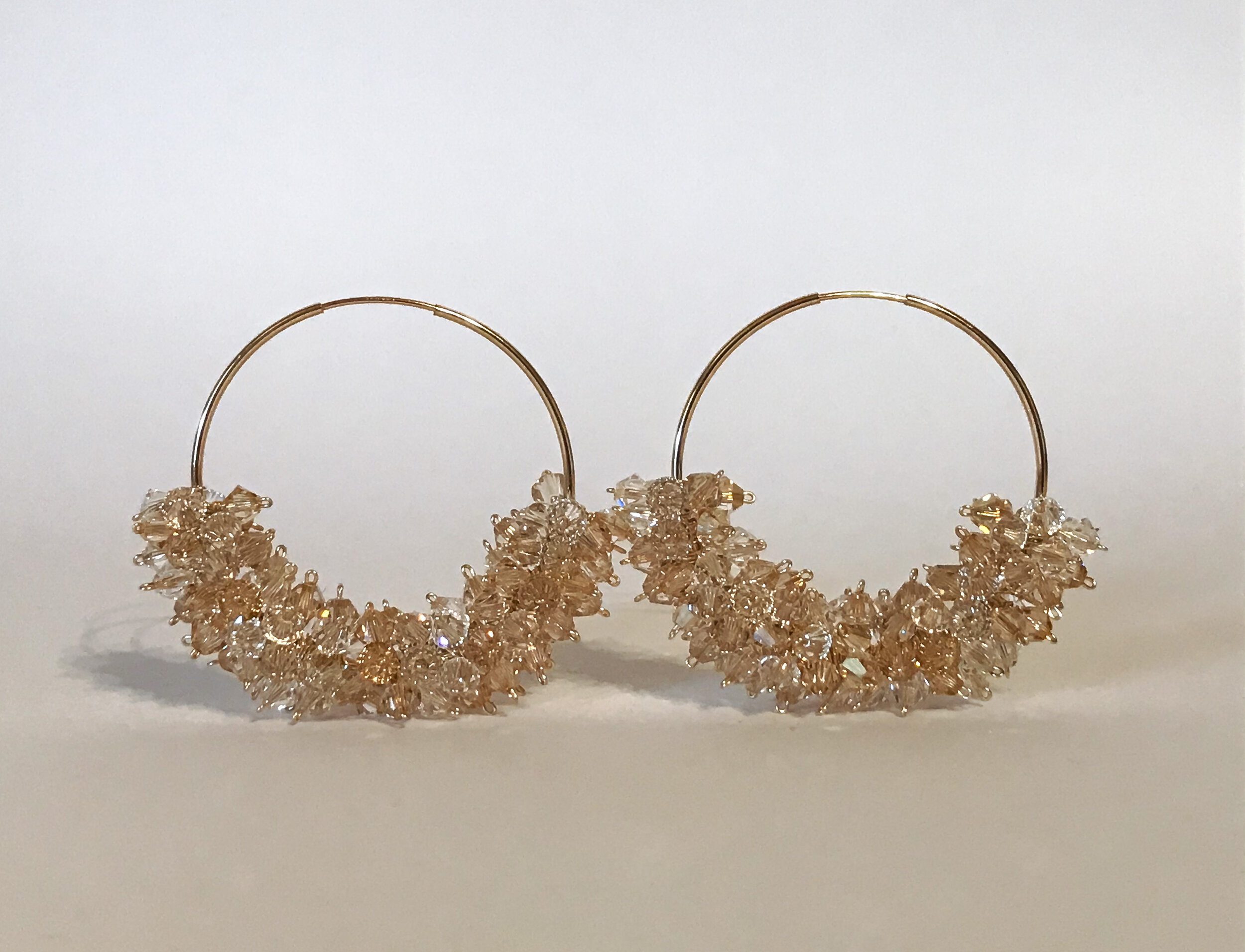 QUEEN BEE, champagne, gold 