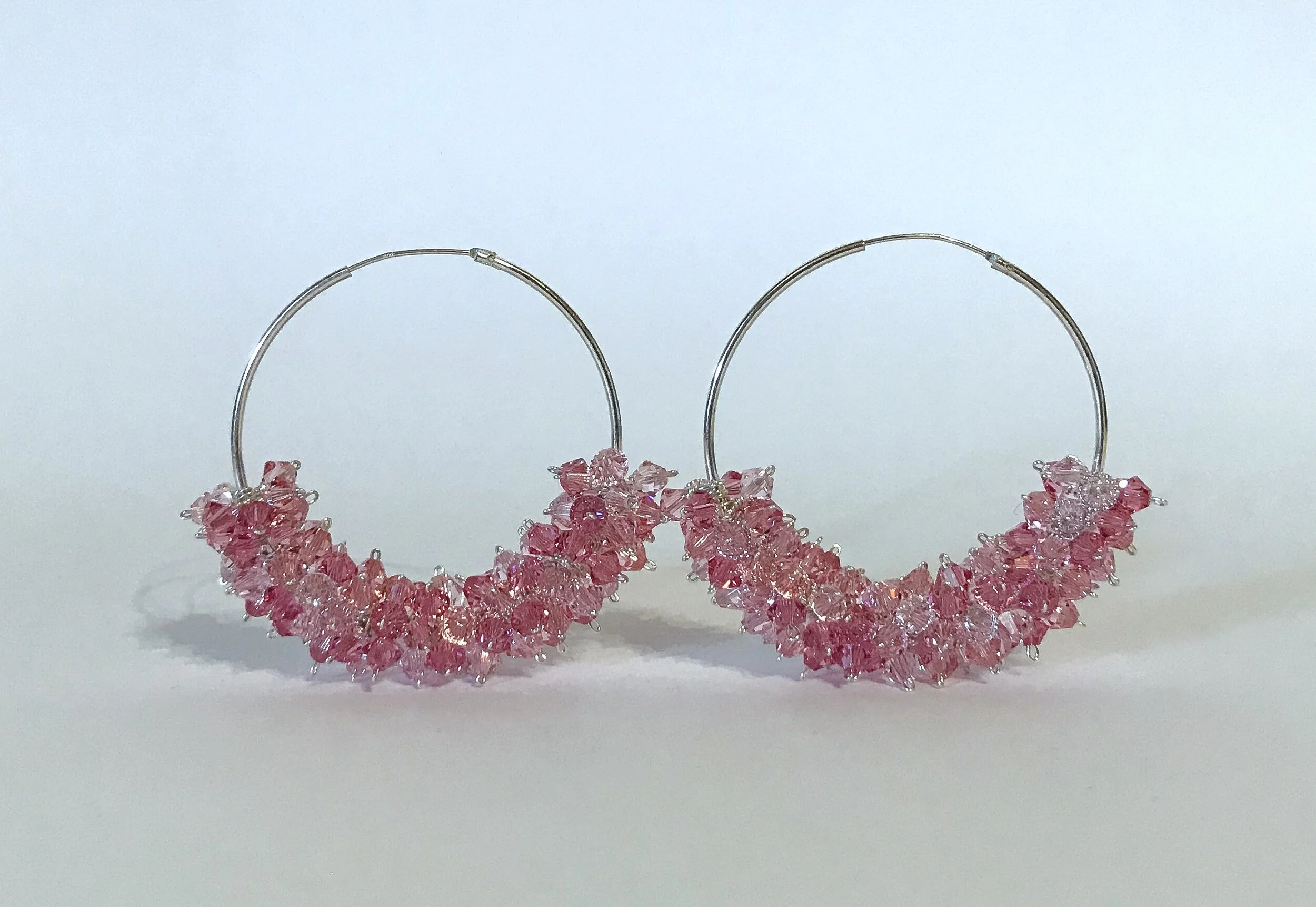 QUEEN BEE, powdered puff, silver  