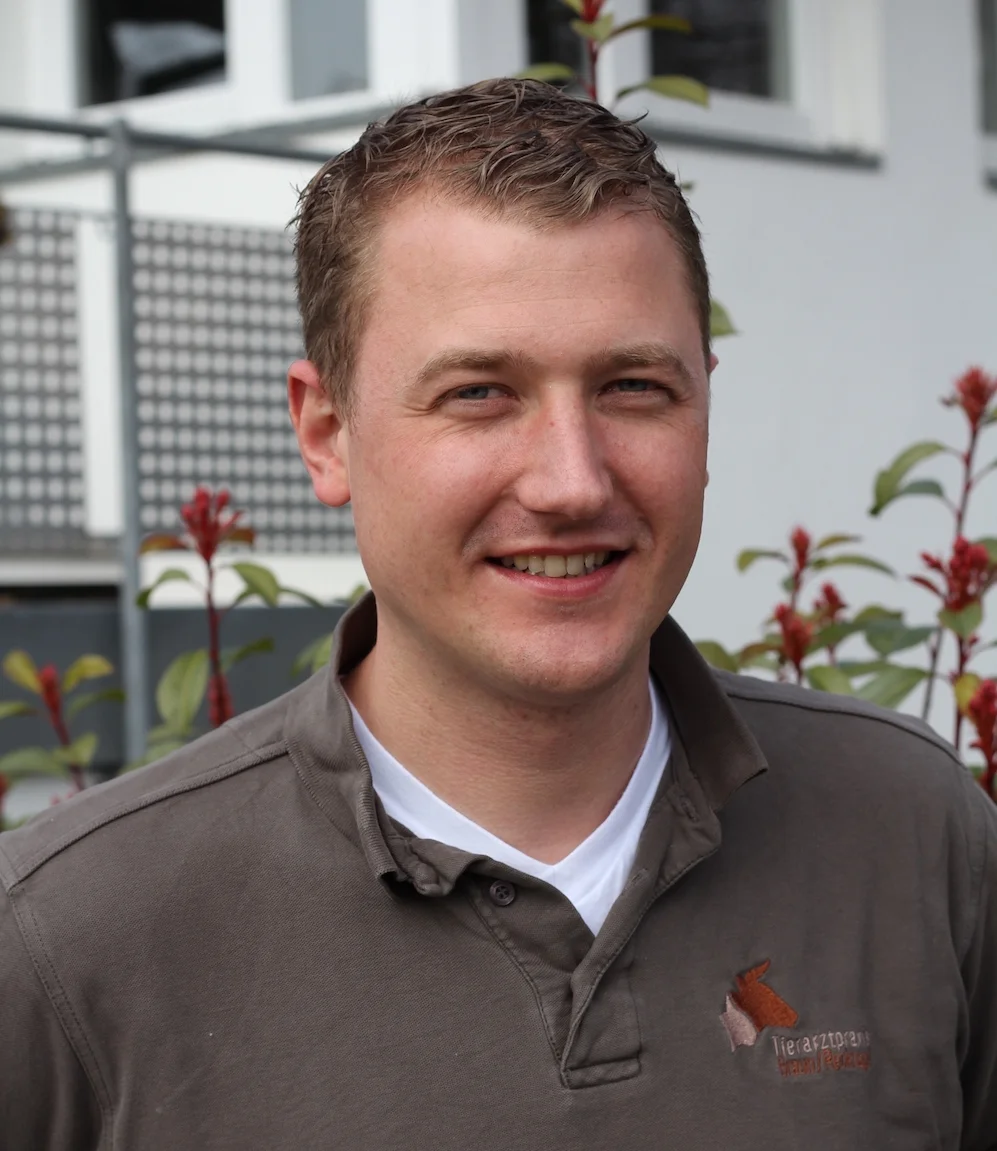 Tierarztpraxis Dr. Med. Vet. Sebastian Justus Dr. med. vet. Stefan Recknagel — Tierarztpraxis Braun/Recknagel