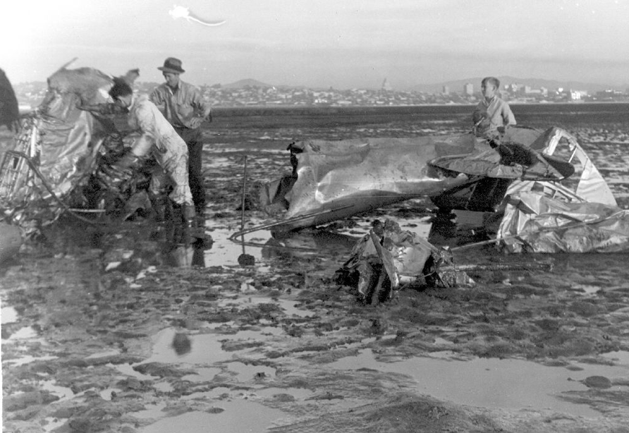   The sad demise of SN 1 and its pilot, Sanford “Junie” Baldwin, in San Diego Bay, December 19, 1934.  
