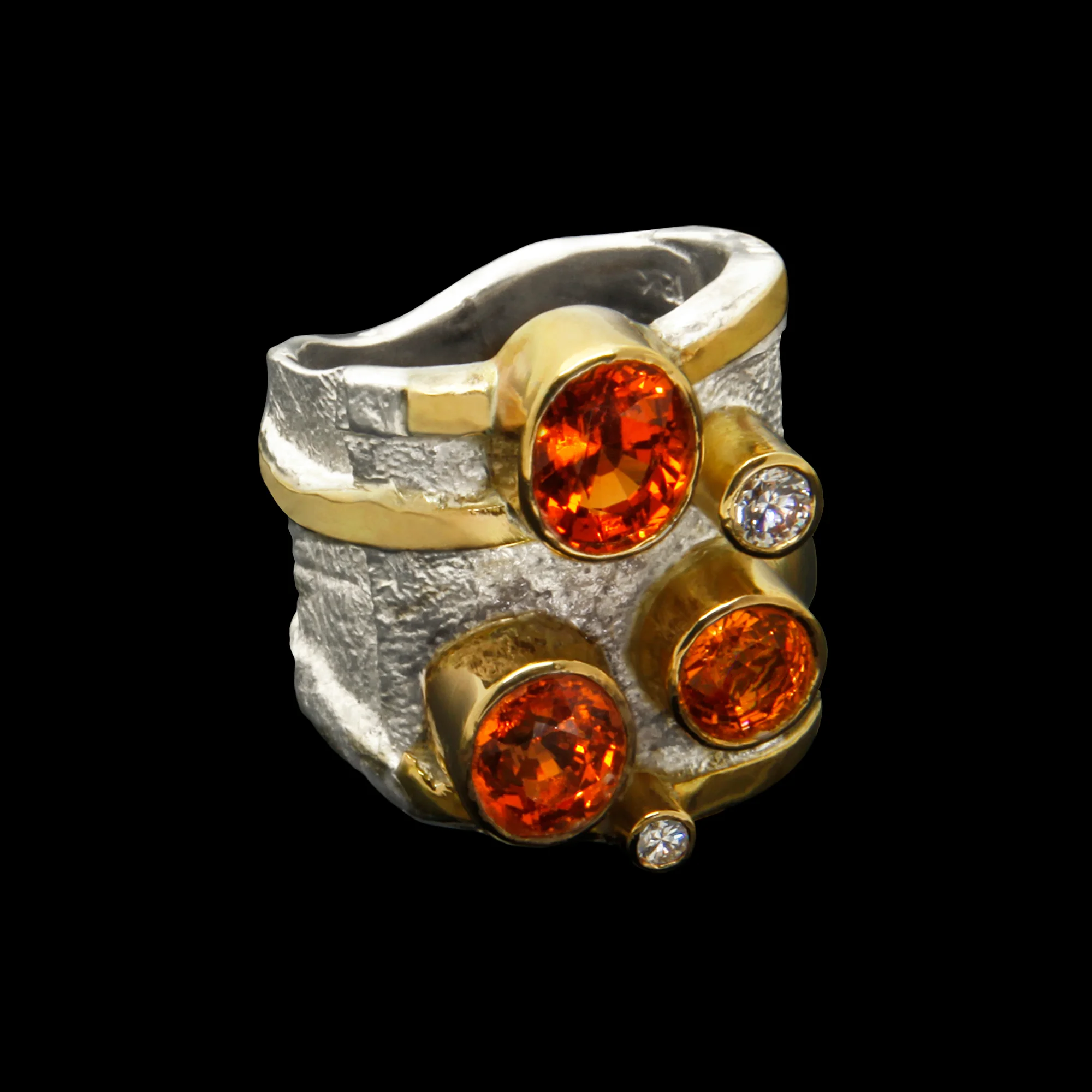FRIDA | Fine Jewellery. Shield™ Collection, Testudo ring. Custom designed ring in sterling silver and 18kt yellow gold set with faceted spessartites and diamonds.
