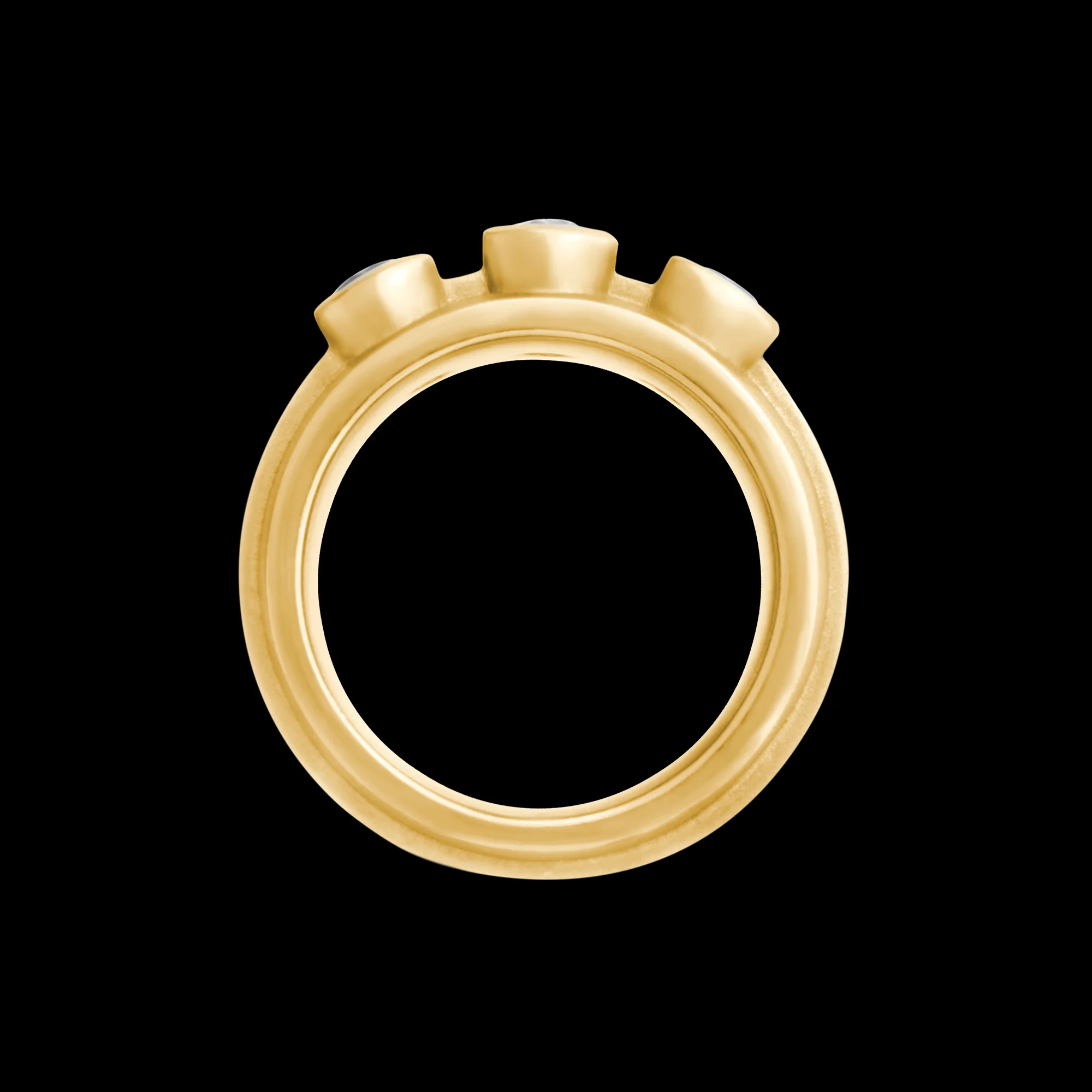 FRIDA | Fine Jewellery. Elska Collection. Round ring in 18kt yellow gold set with rubies and brilliant-cut diamonds. Tri-stone. View2.