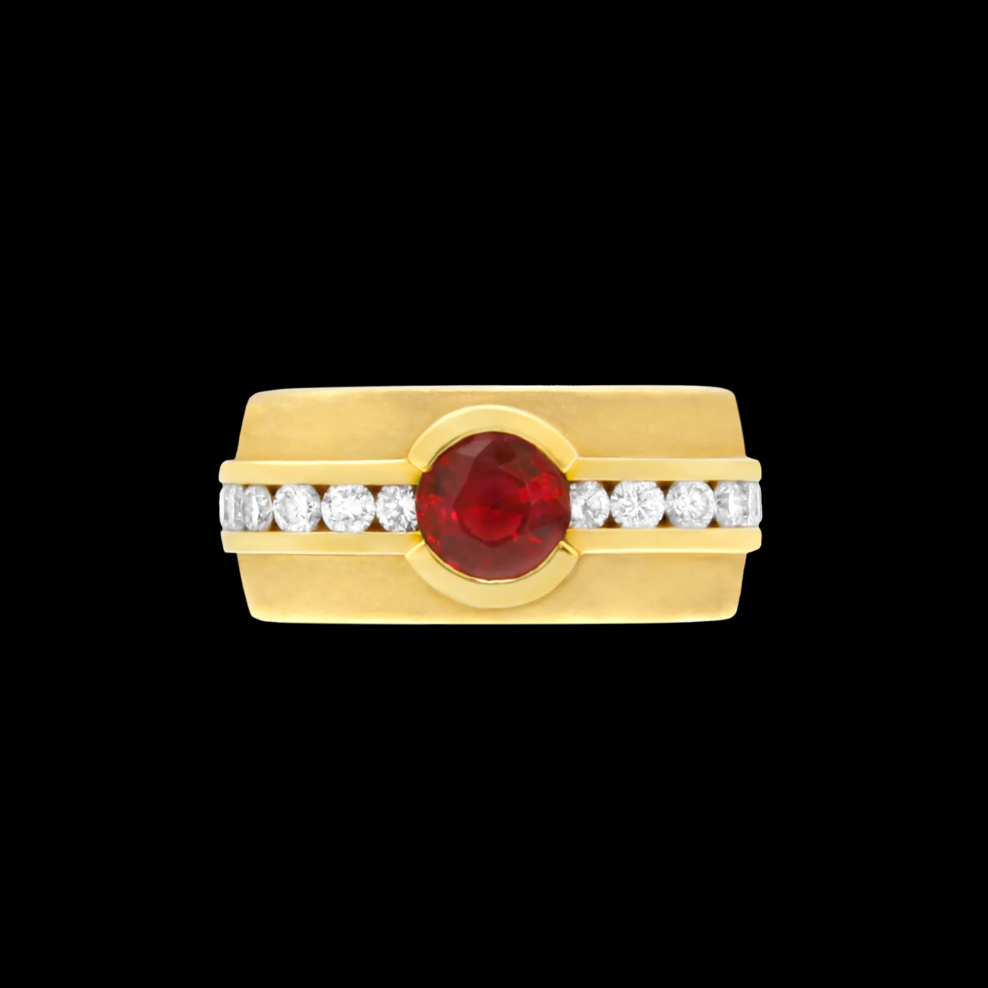 FRIDA | Fine Jewellery. Elska Collection. Round ring in 18kt yellow gold set with a Burmese ruby and brilliant-cut diamonds. View2.