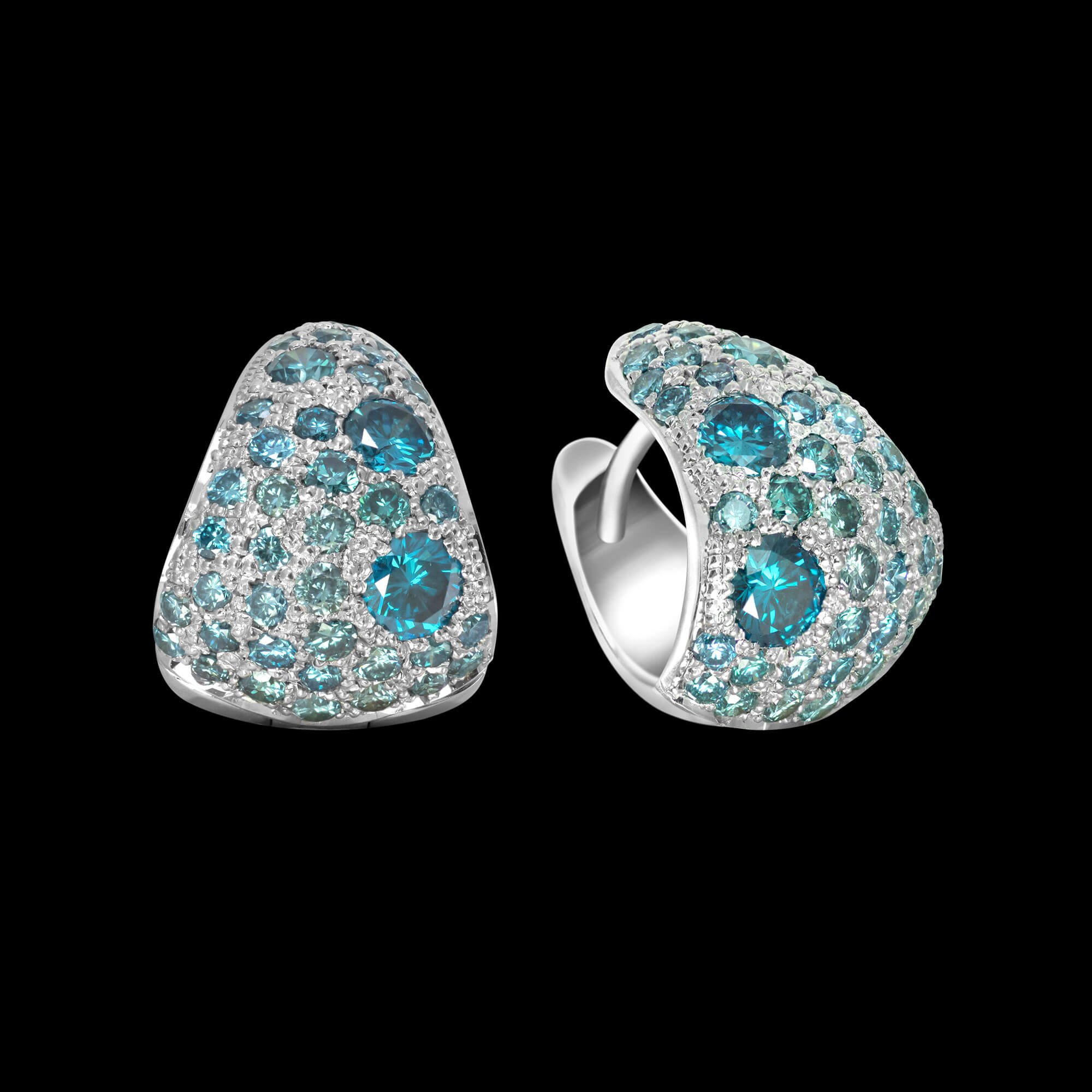 Custom 18kt white gold triangle huggie earrings with pavé-set blue diamonds. FRIDA | Fine Jewellery.jpg